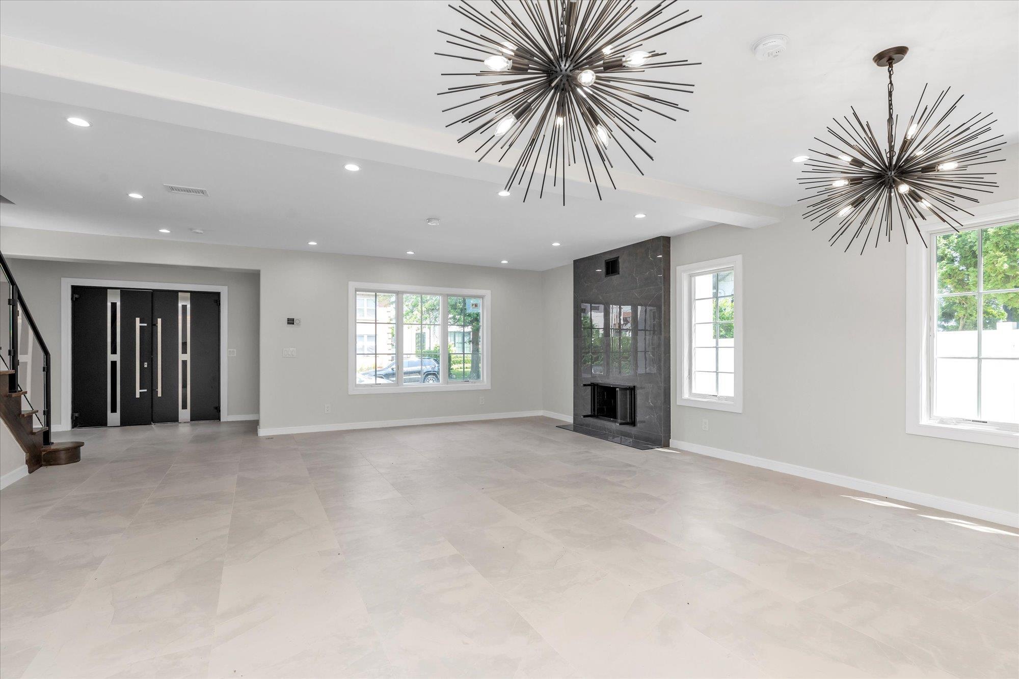 Single Family Bayview Nassau County, NY 11516, MLS-893875-3