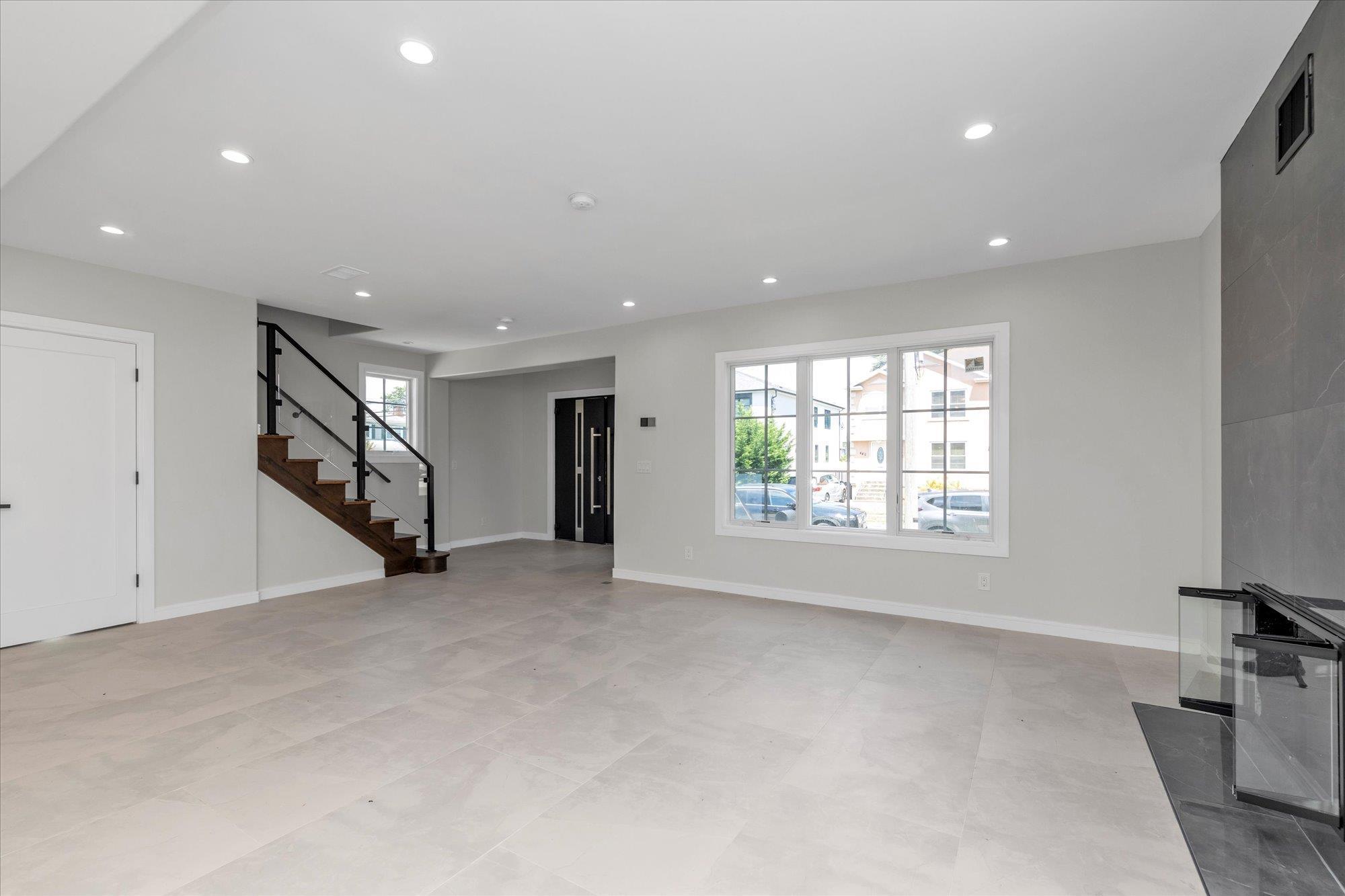 Single Family Bayview Nassau County, NY 11516, MLS-893875-4