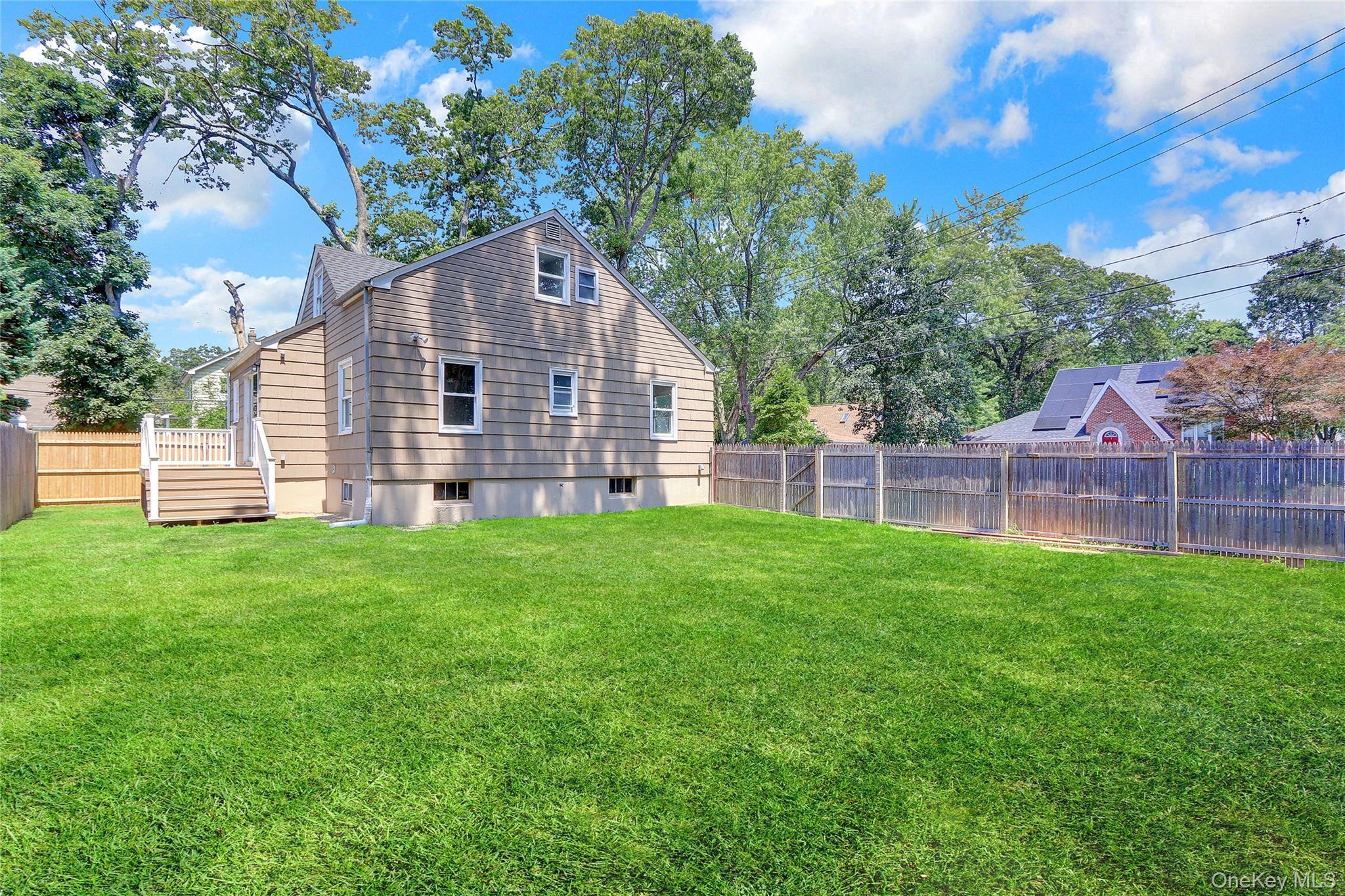 Single Family Whitman  Suffolk County, NY 11751, MLS-893906-18