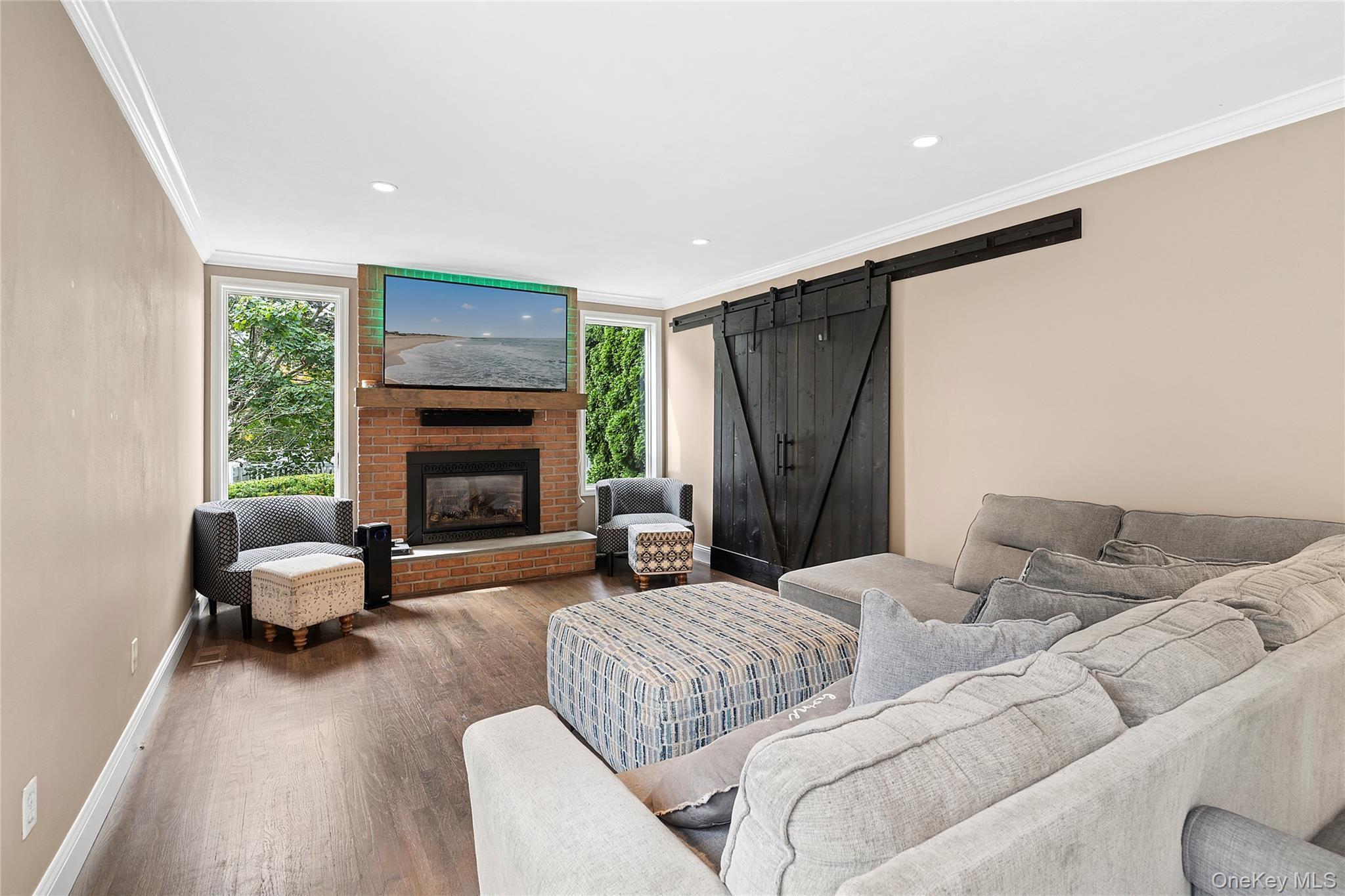 Single Family Windcrest  Suffolk County, NY 11949, MLS-893918-10