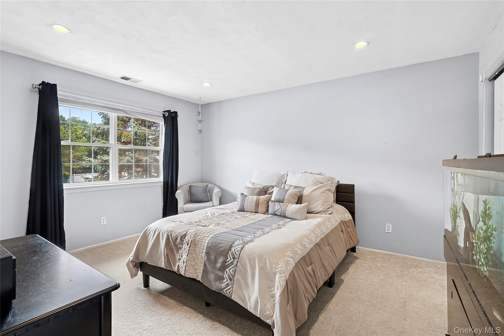 Single Family Windcrest  Suffolk County, NY 11949, MLS-893918-20