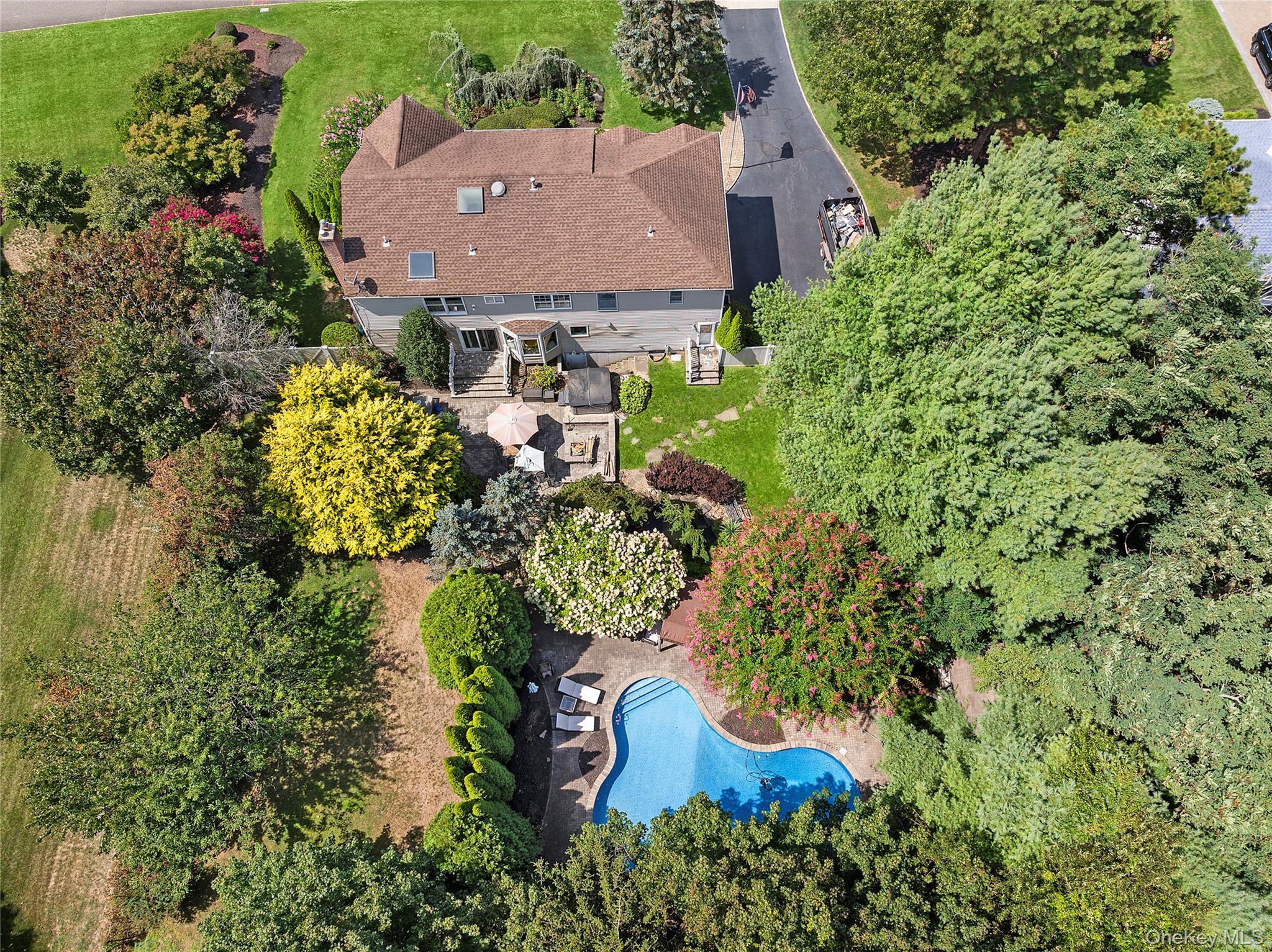 Single Family Windcrest  Suffolk County, NY 11949, MLS-893918-30