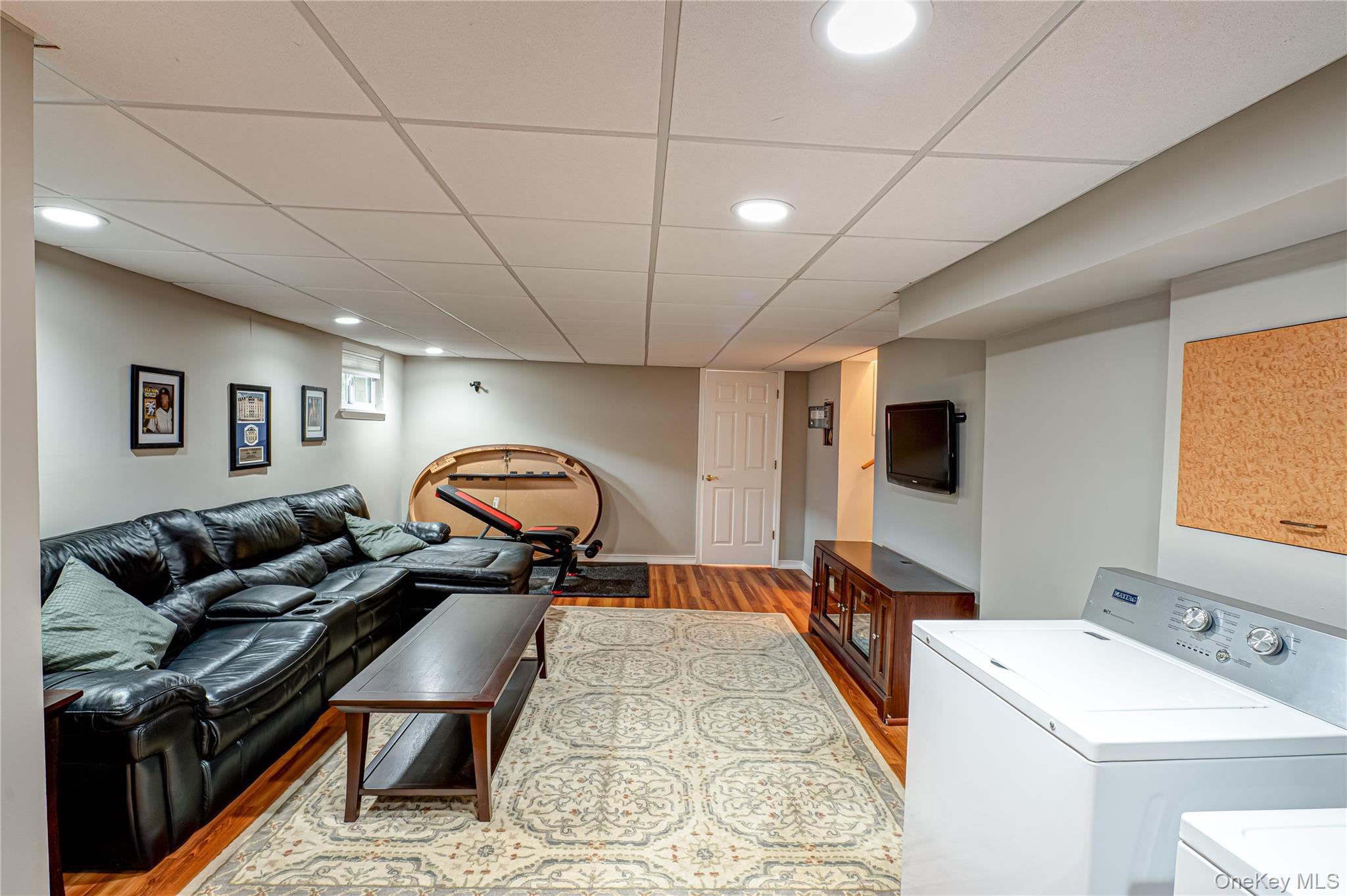 Single Family Archie  Suffolk County, NY 11795, MLS-893937-23