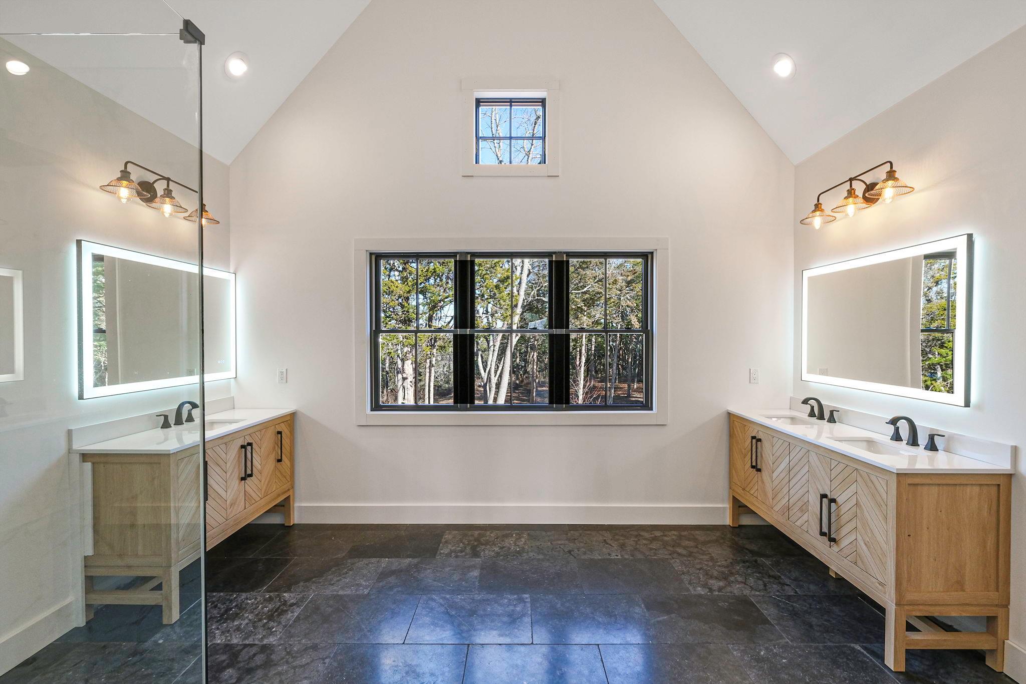 Single Family West Suffolk County, NY 11931, MLS-893948-31