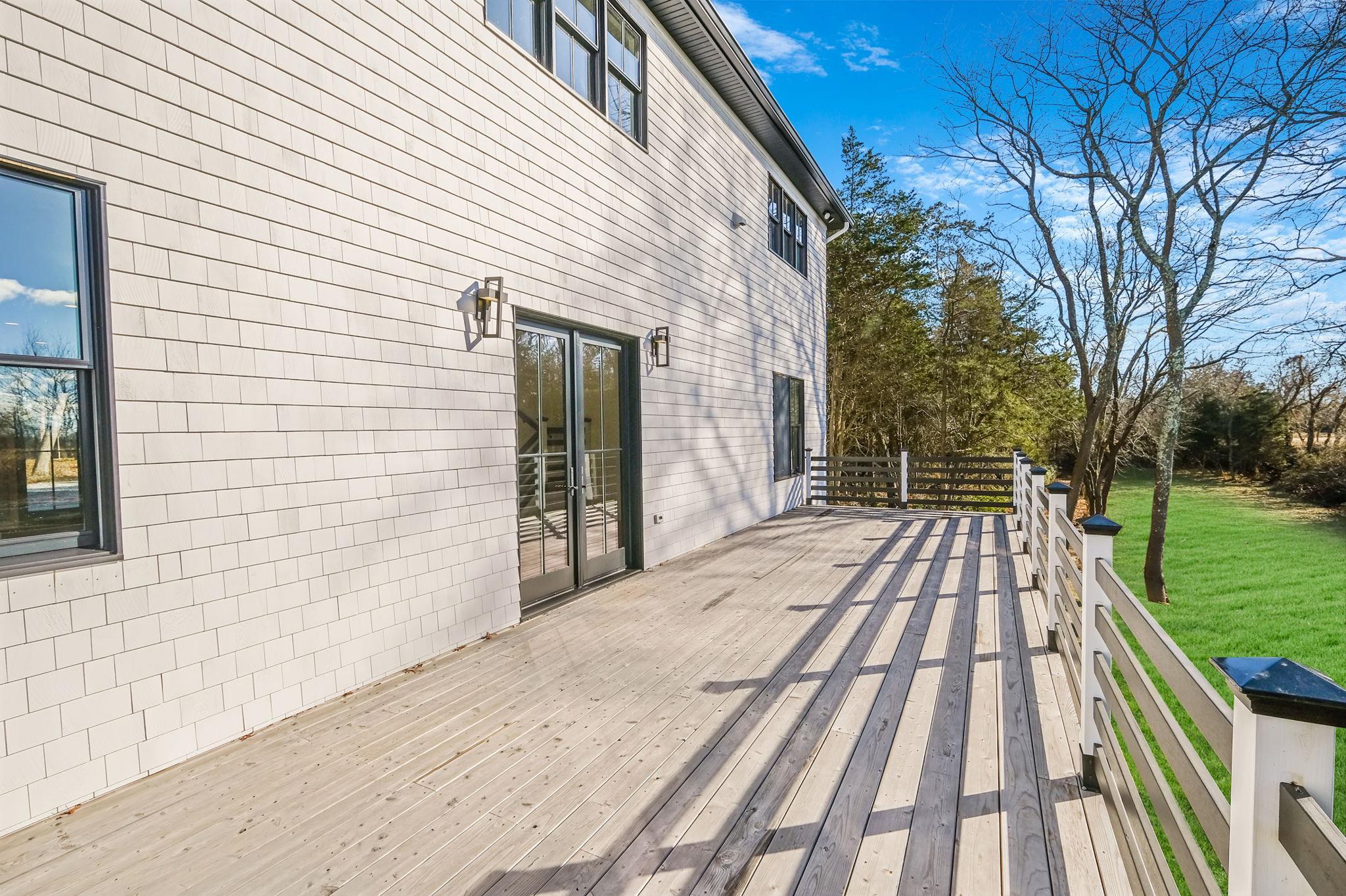 Single Family West Suffolk County, NY 11931, MLS-893948-44