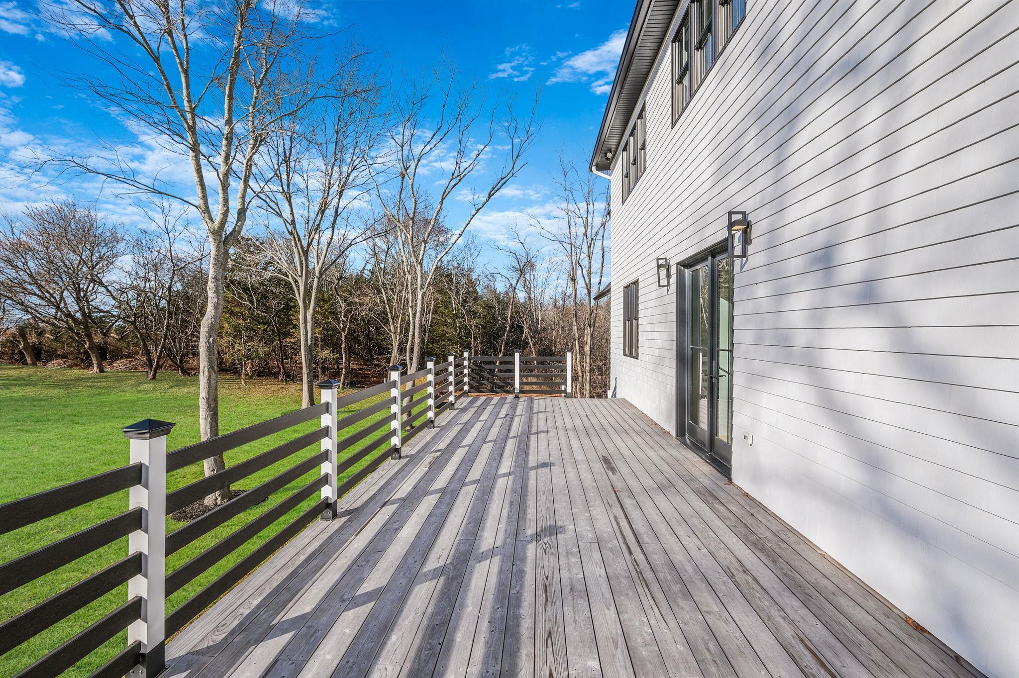 Single Family West Suffolk County, NY 11931, MLS-893948-45