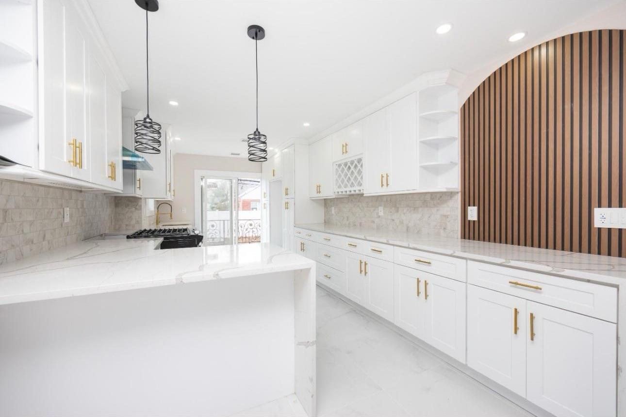 Single Family 248th  Queens, NY 11426, MLS-893966-5