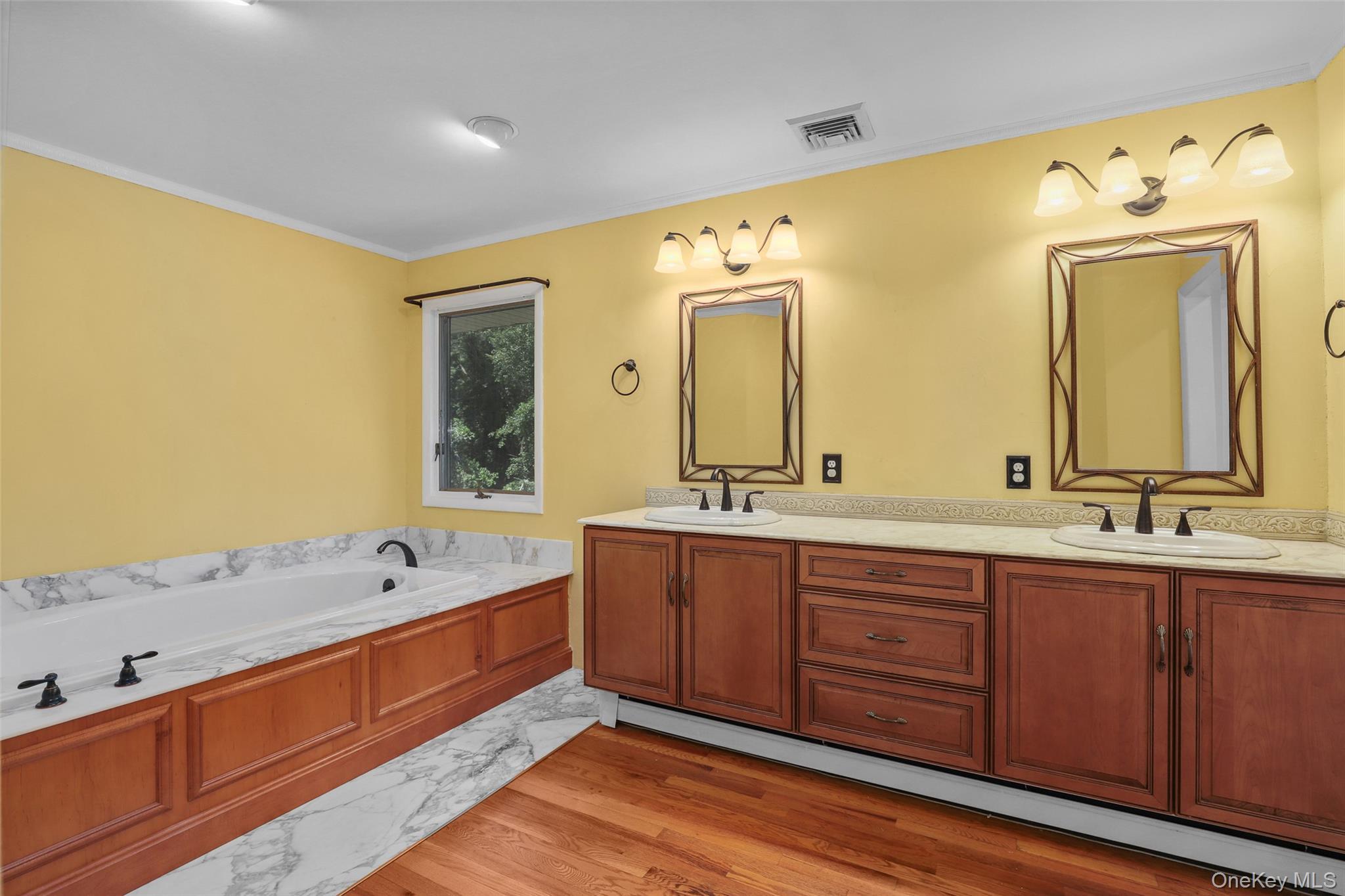 Single Family Eddy Dutchess County, NY 12585, MLS-894019-17