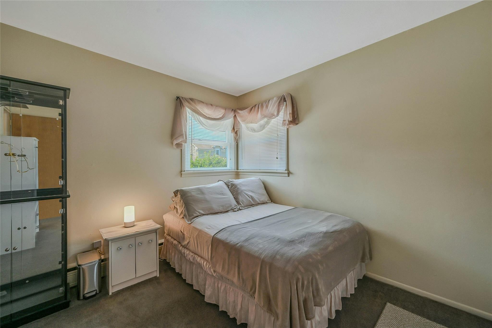 Single Family Alwick  Suffolk County, NY 11795, MLS-894032-12