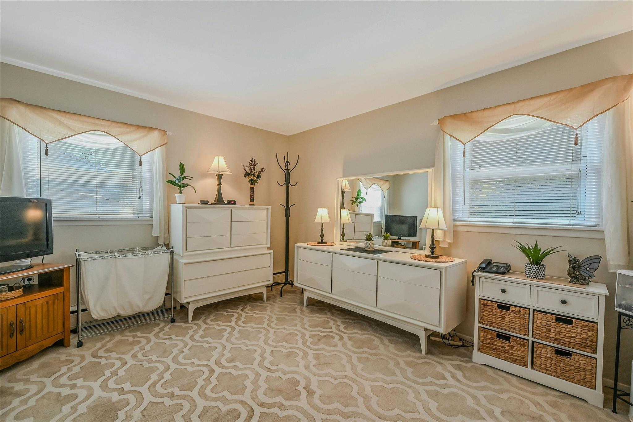 Single Family Alwick  Suffolk County, NY 11795, MLS-894032-15