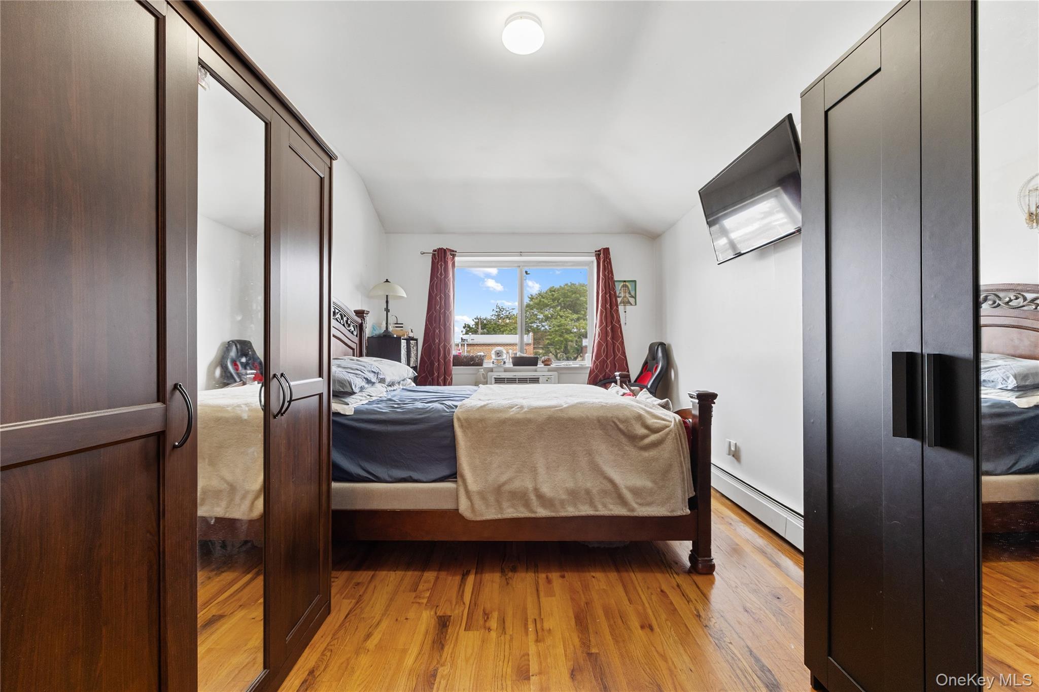 Single Family Pitkin Queens, NY 11417, MLS-894074-22