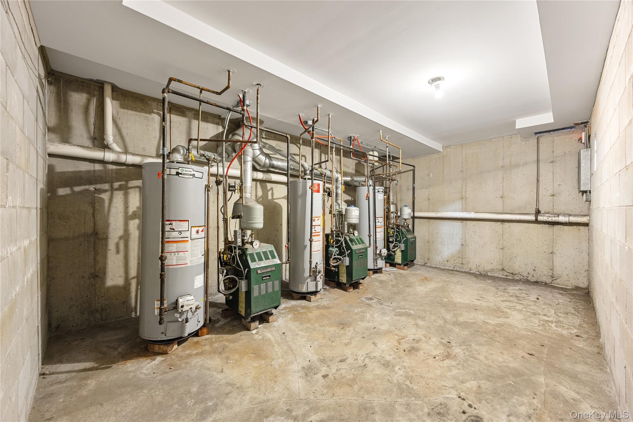 Single Family Pitkin Queens, NY 11417, MLS-894074-3