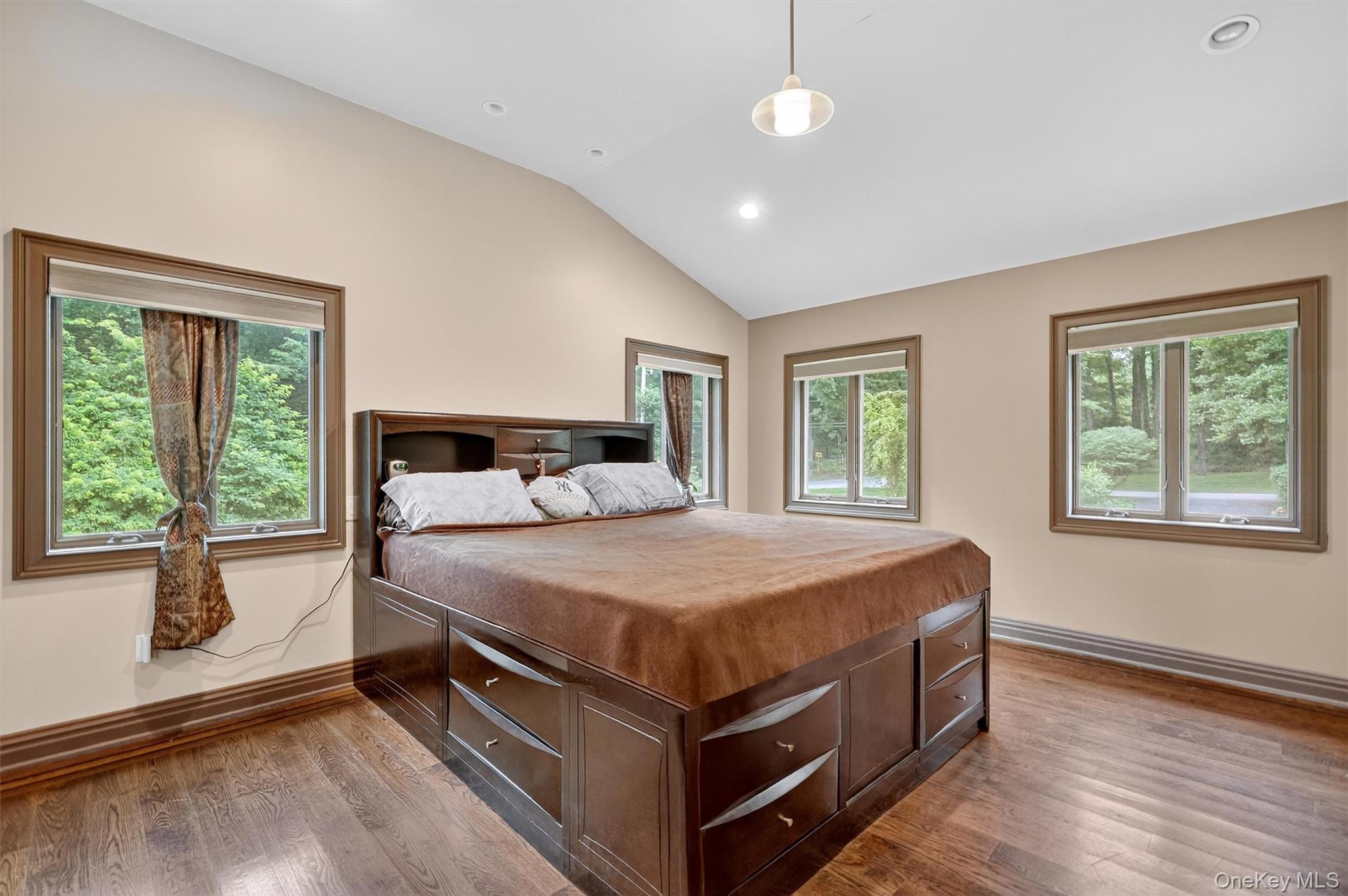 Single Family Cedar Hill Westchester County, NY 10506, MLS-894100-26