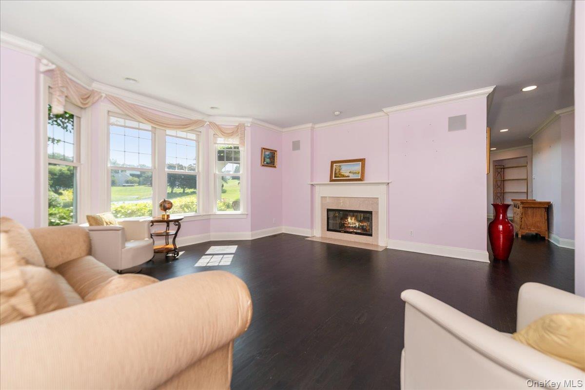 Single Family Pembroke Nassau County, NY 11542, MLS-894125-13