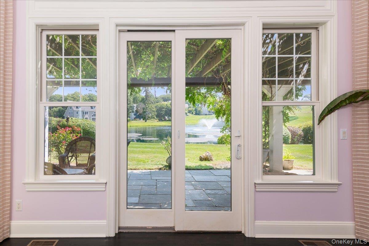 Single Family Pembroke Nassau County, NY 11542, MLS-894125-16