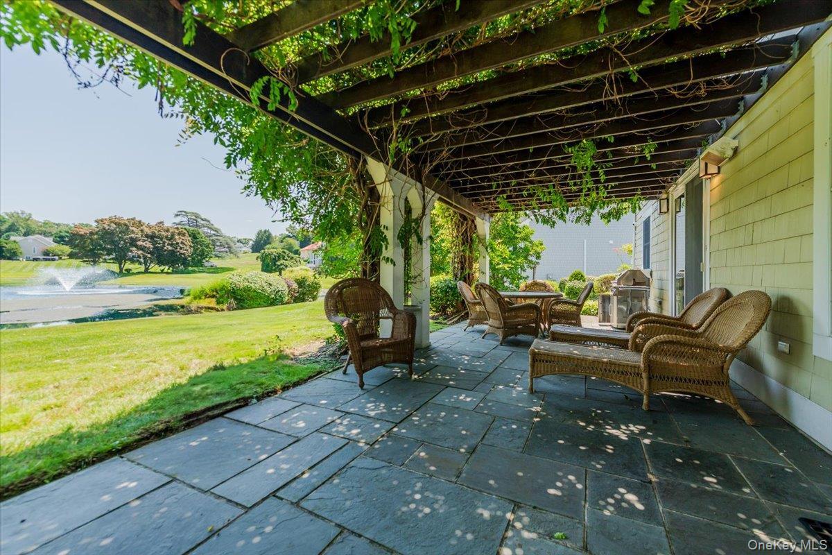 Single Family Pembroke Nassau County, NY 11542, MLS-894125-34