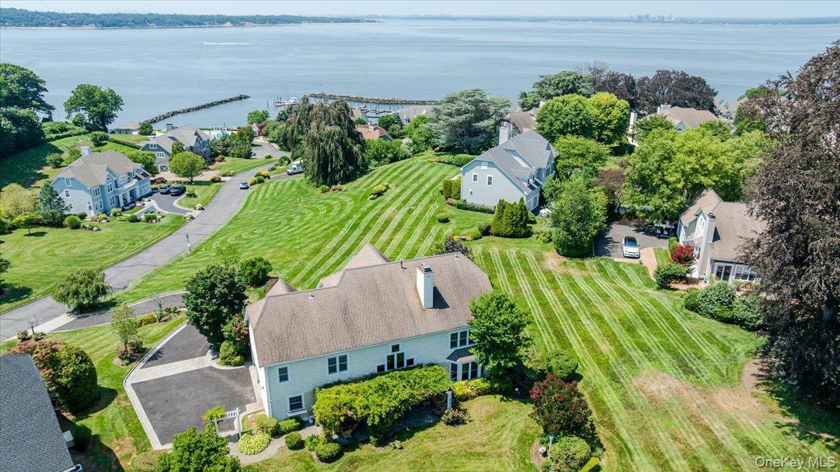 Single Family Pembroke Nassau County, NY 11542, MLS-894125-39