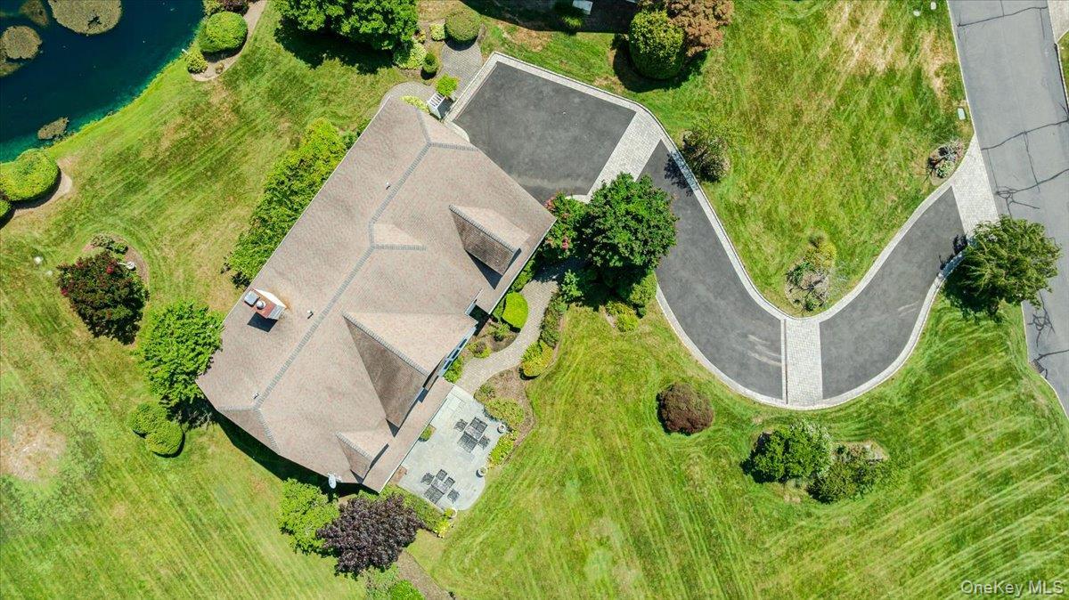 Single Family Pembroke Nassau County, NY 11542, MLS-894125-40