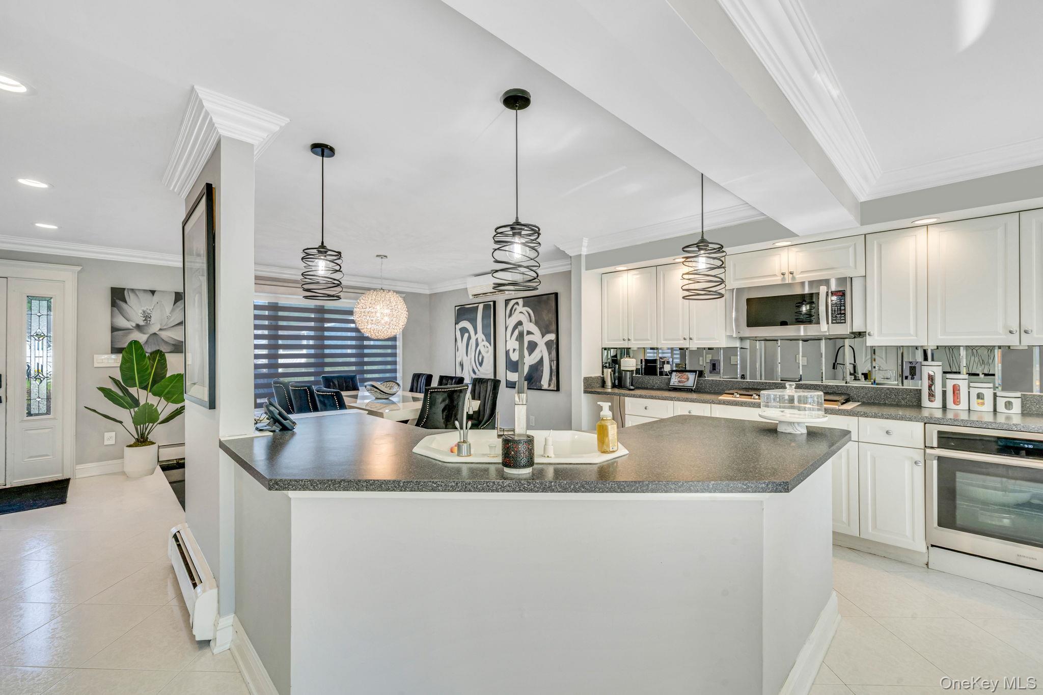 Single Family Selden  Suffolk County, NY 11720, MLS-894158-13