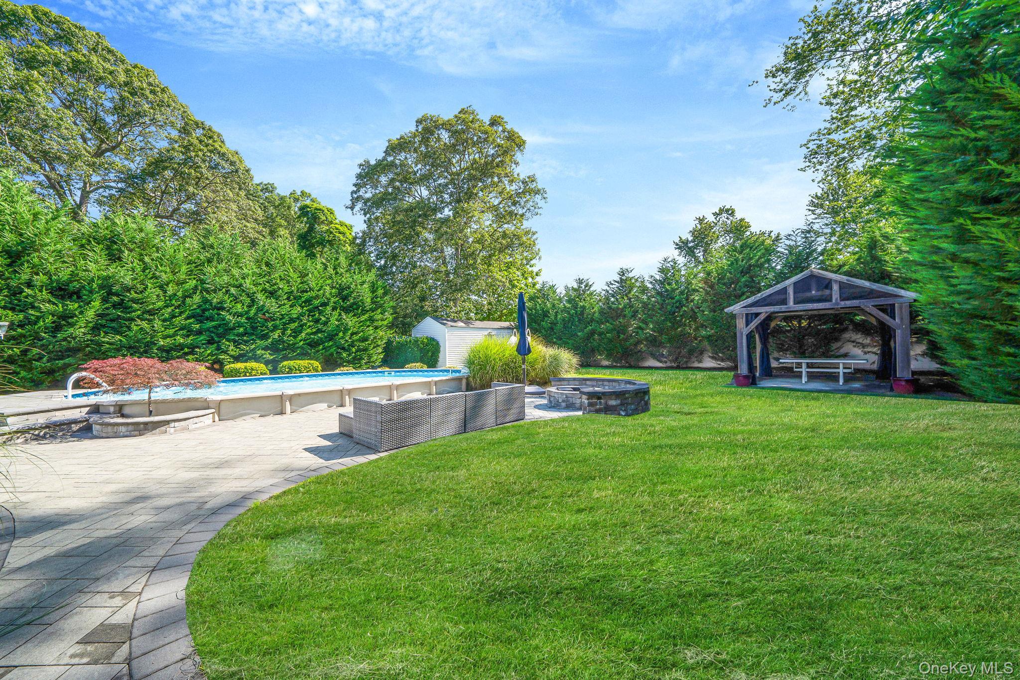 Single Family Selden  Suffolk County, NY 11720, MLS-894158-38