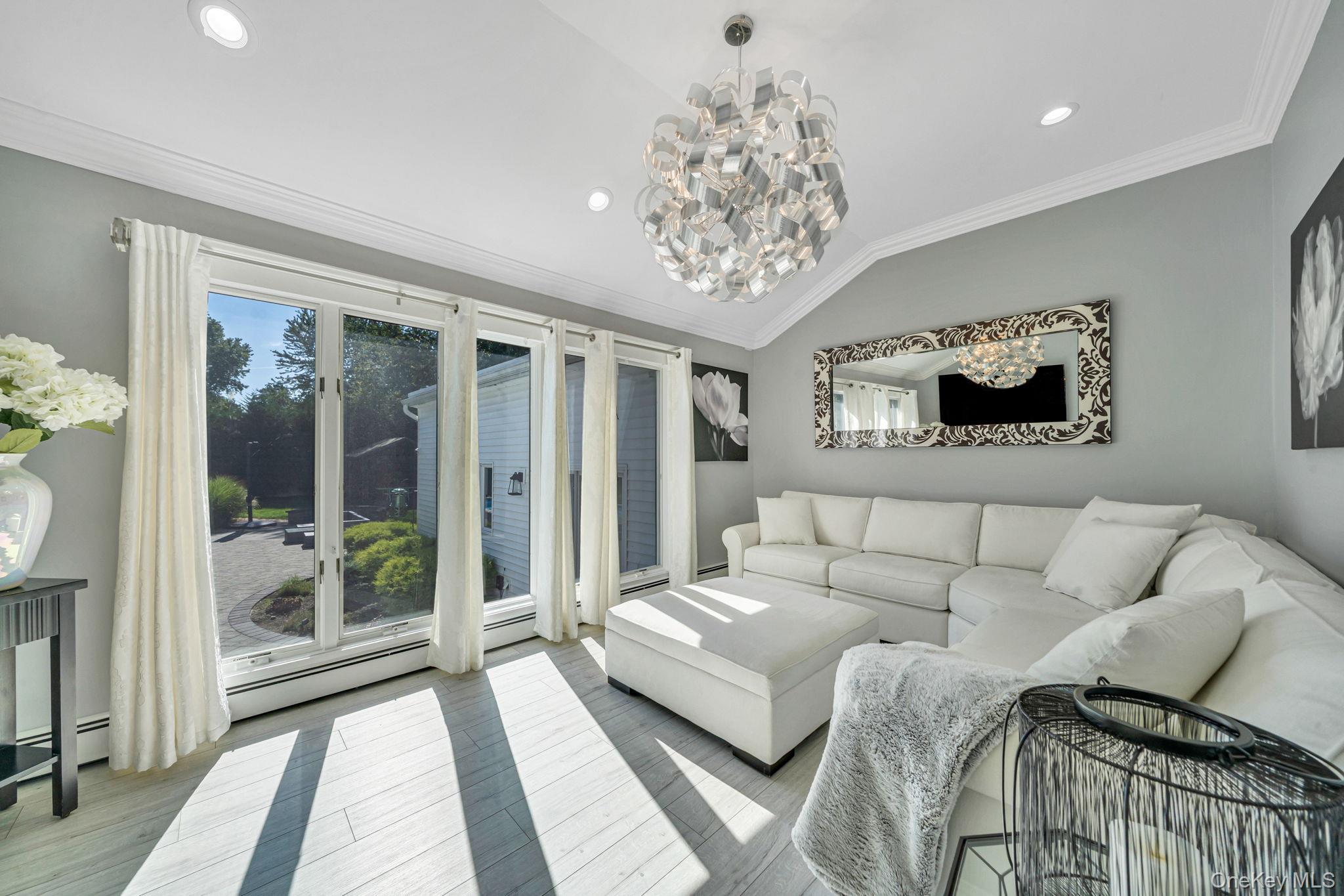 Single Family Selden  Suffolk County, NY 11720, MLS-894158-4