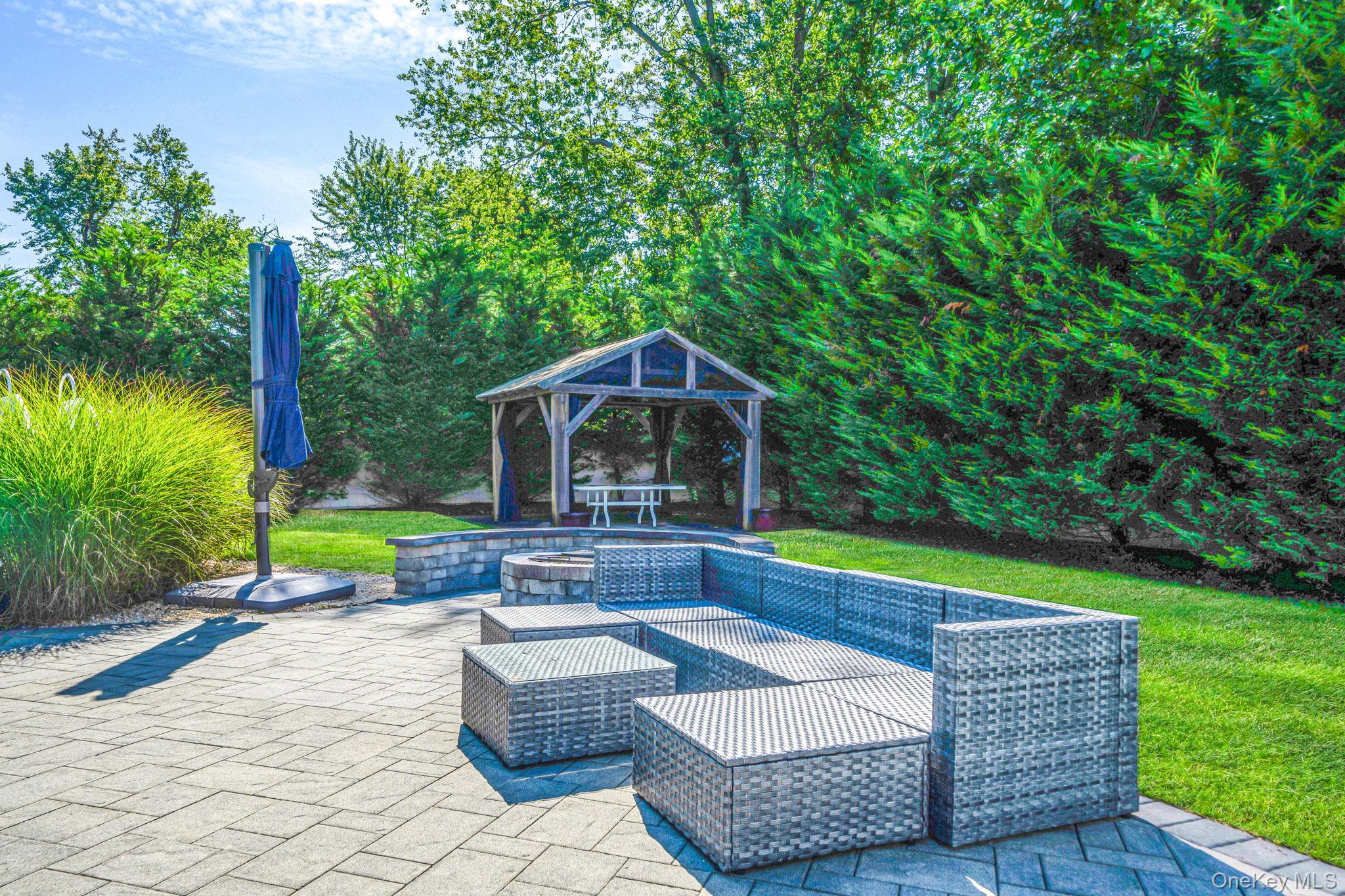 Single Family Selden  Suffolk County, NY 11720, MLS-894158-42