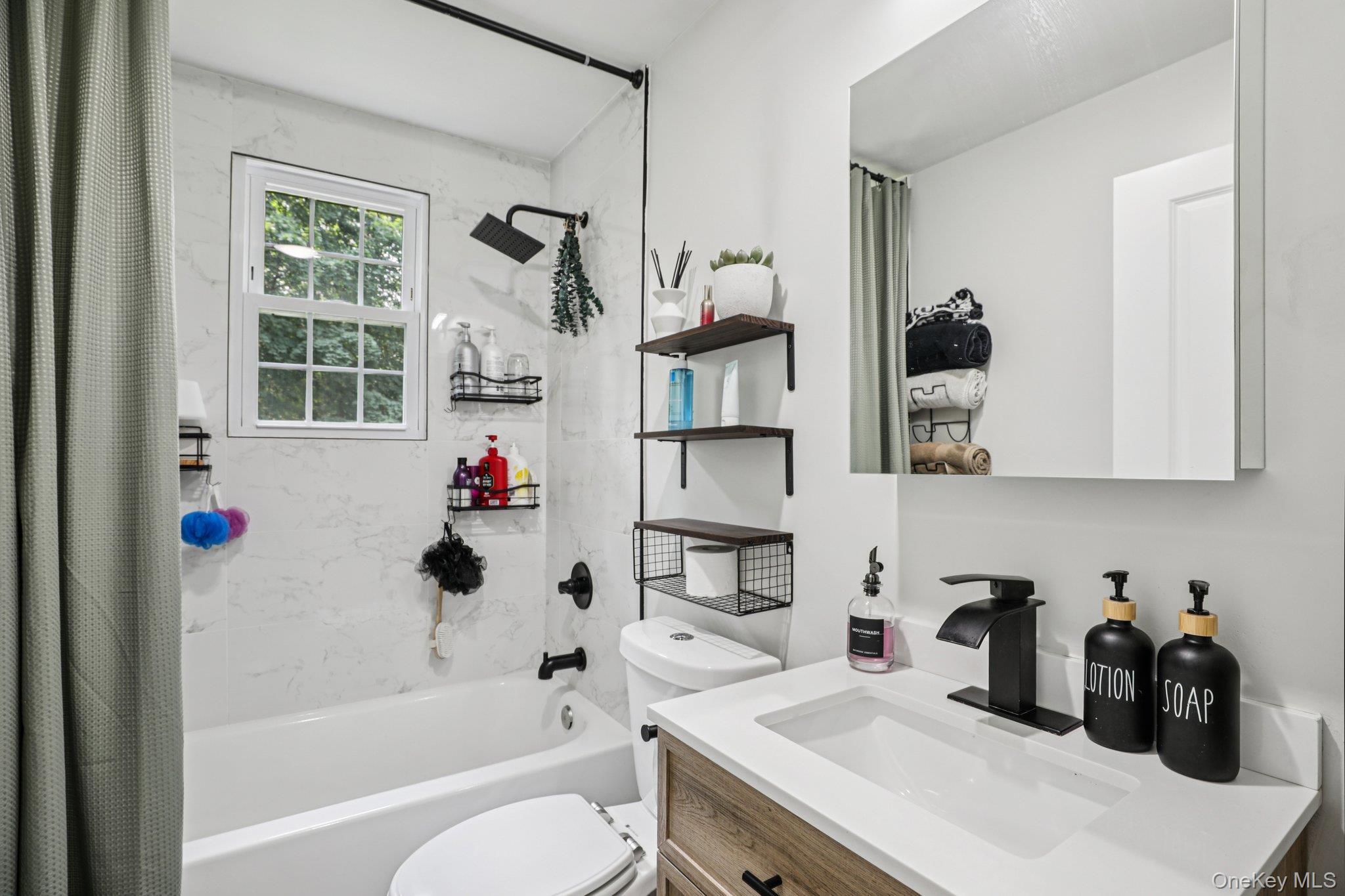 Single Family Circle  Orange County, NY 12550, MLS-894179-29