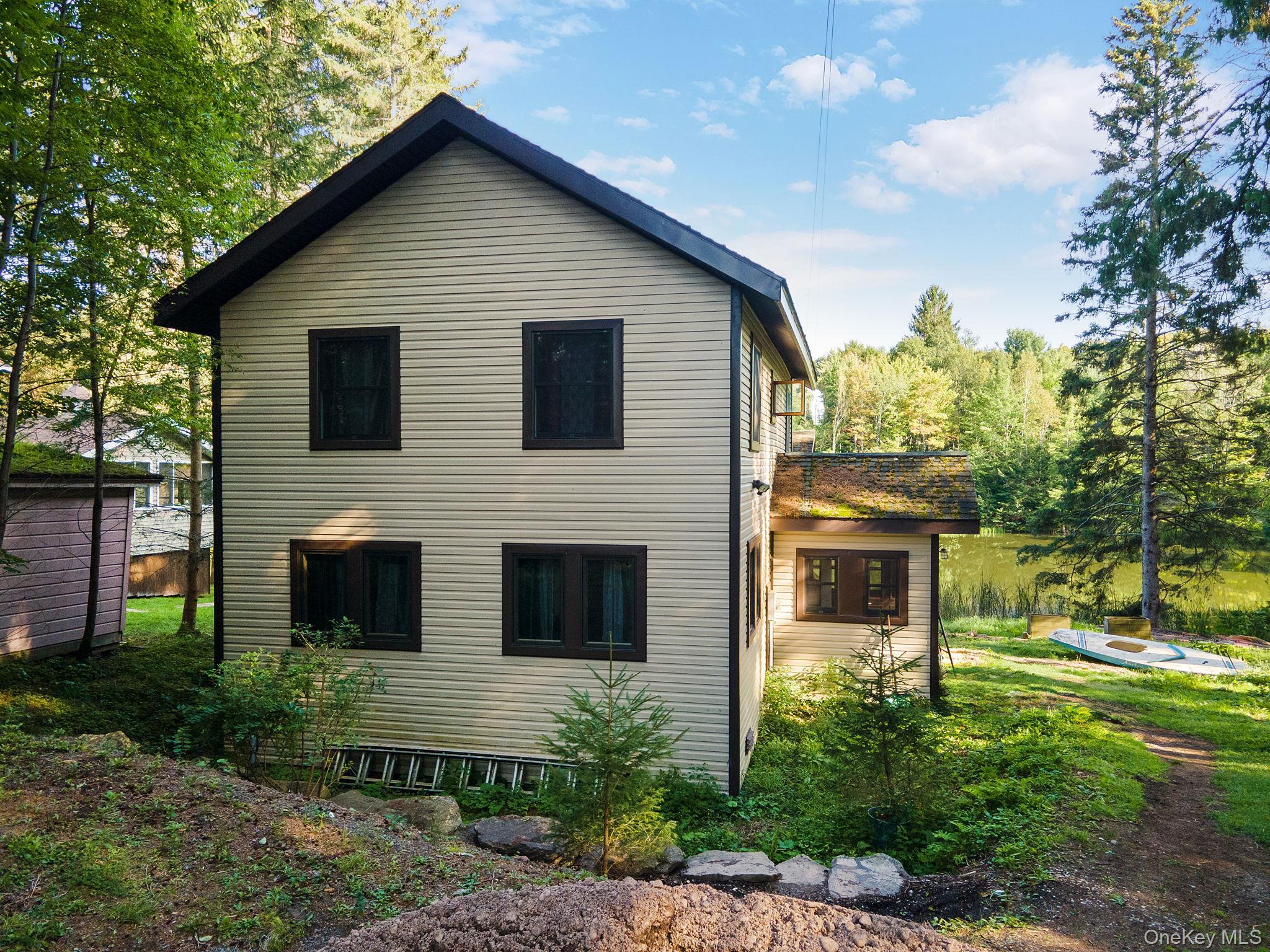 Single Family Earles  Out Of Area, NY 12076, MLS-894238-39