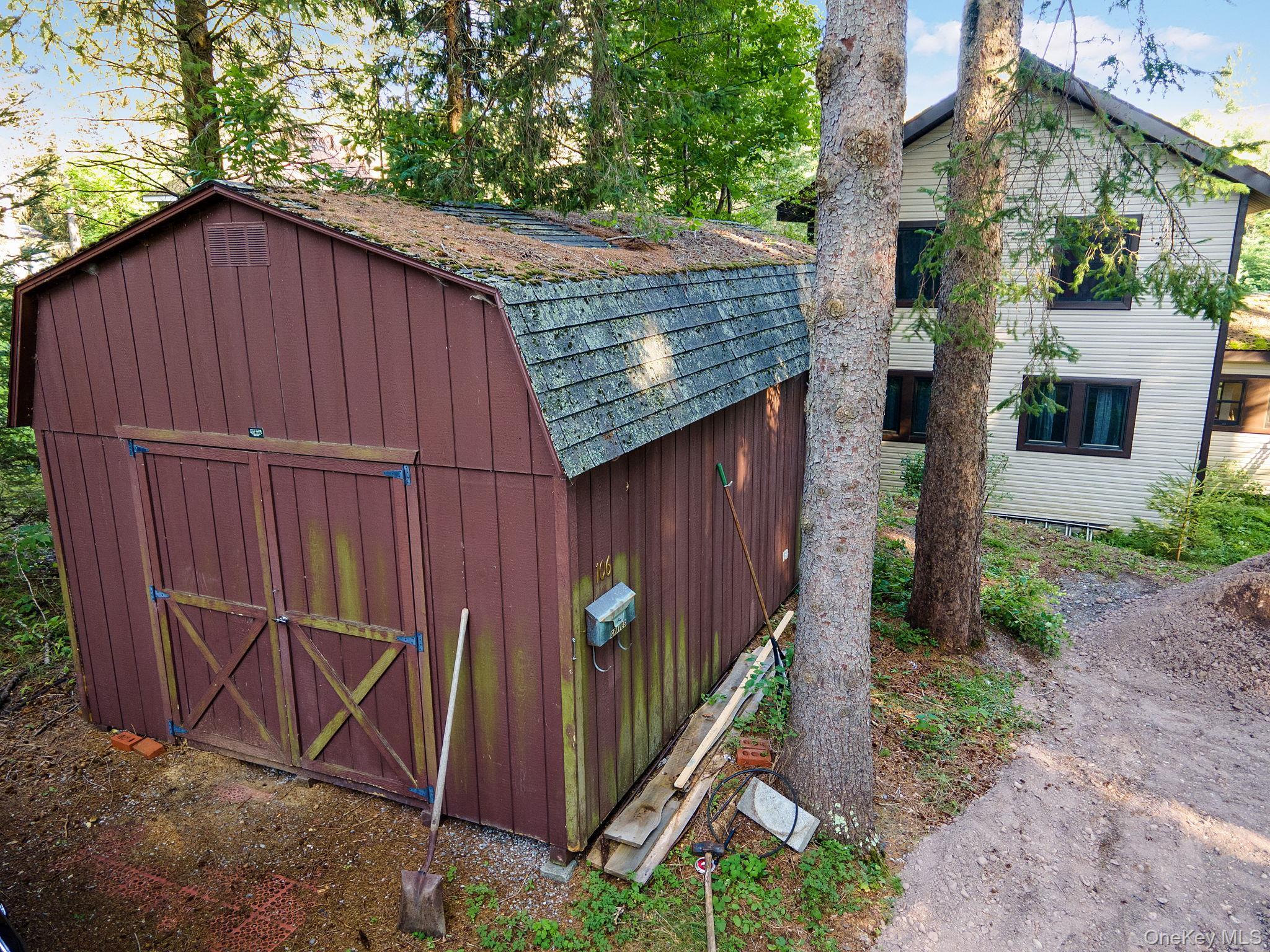 Single Family Earles  Out Of Area, NY 12076, MLS-894238-40