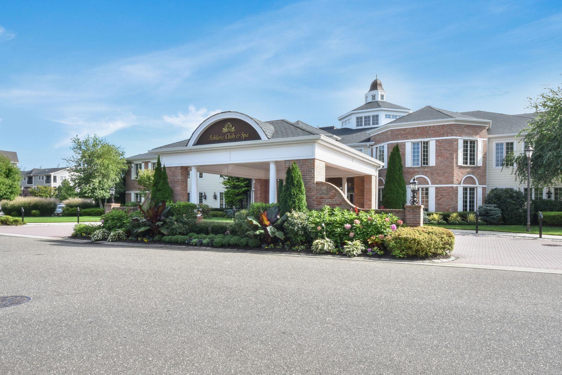Condo Pacing  Nassau County, NY 11590, MLS-894256-30