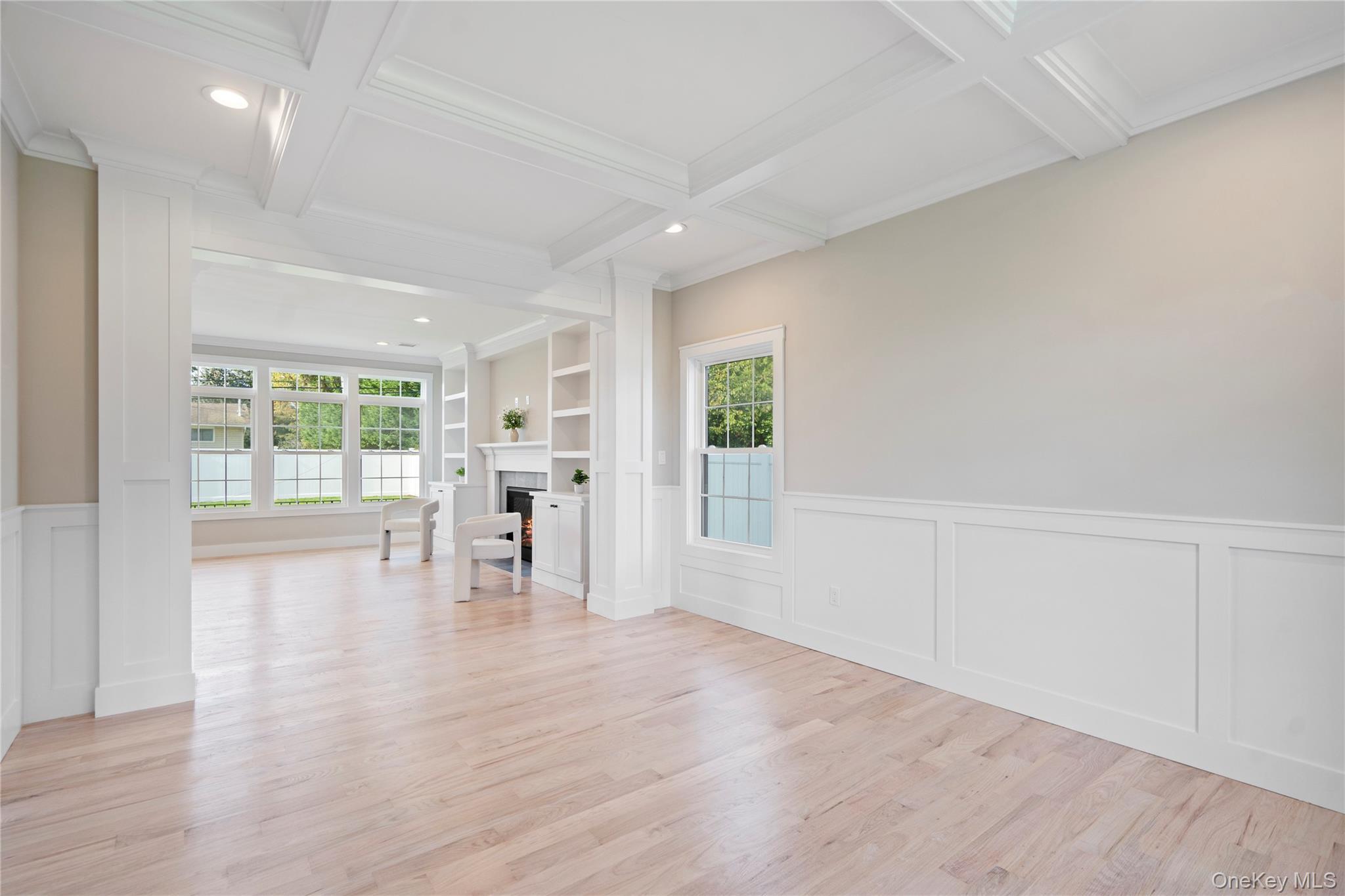 Single Family Westchester Nassau County, NY 11753, MLS-894303-13