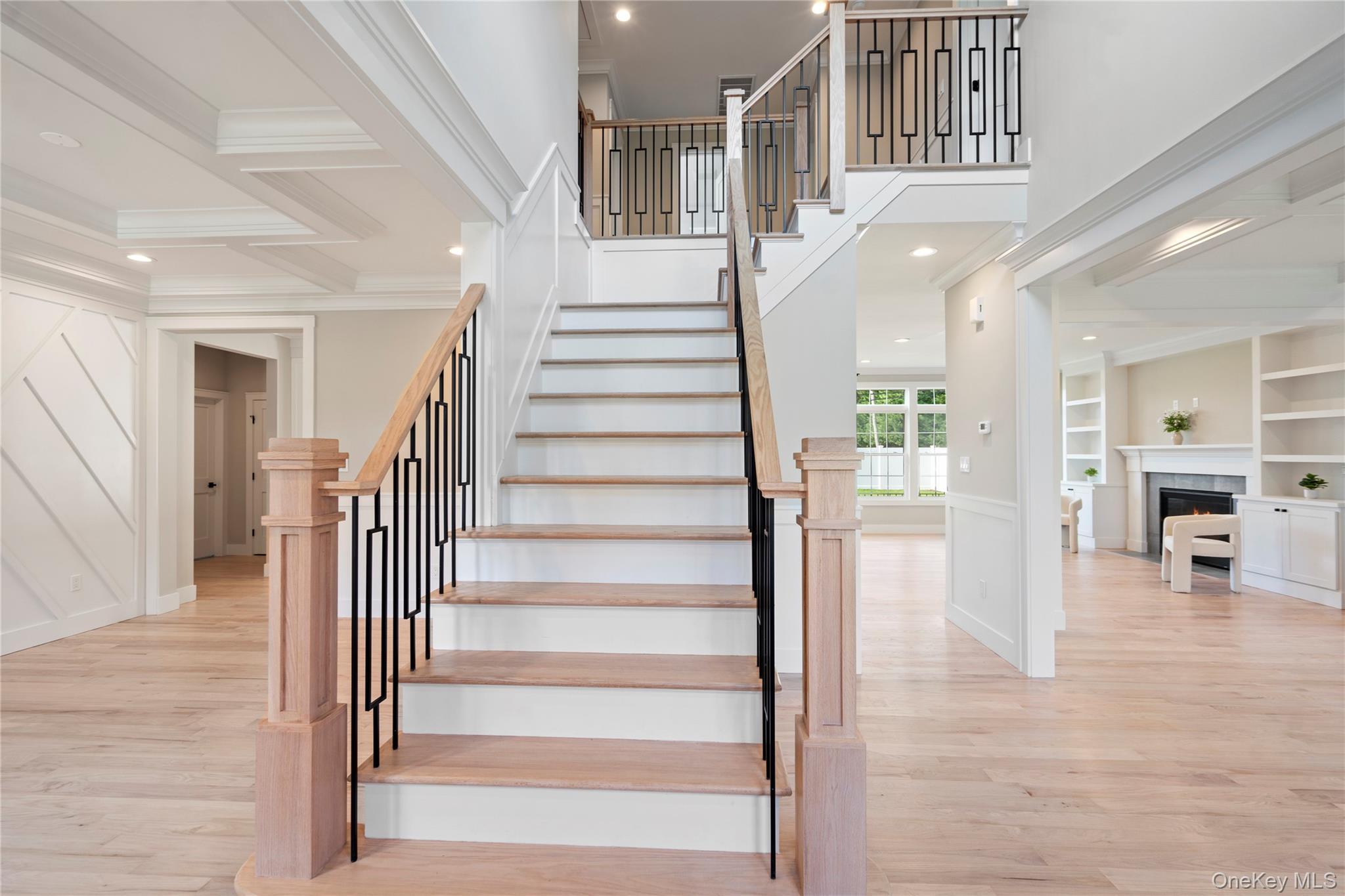 Single Family Westchester Nassau County, NY 11753, MLS-894303-23