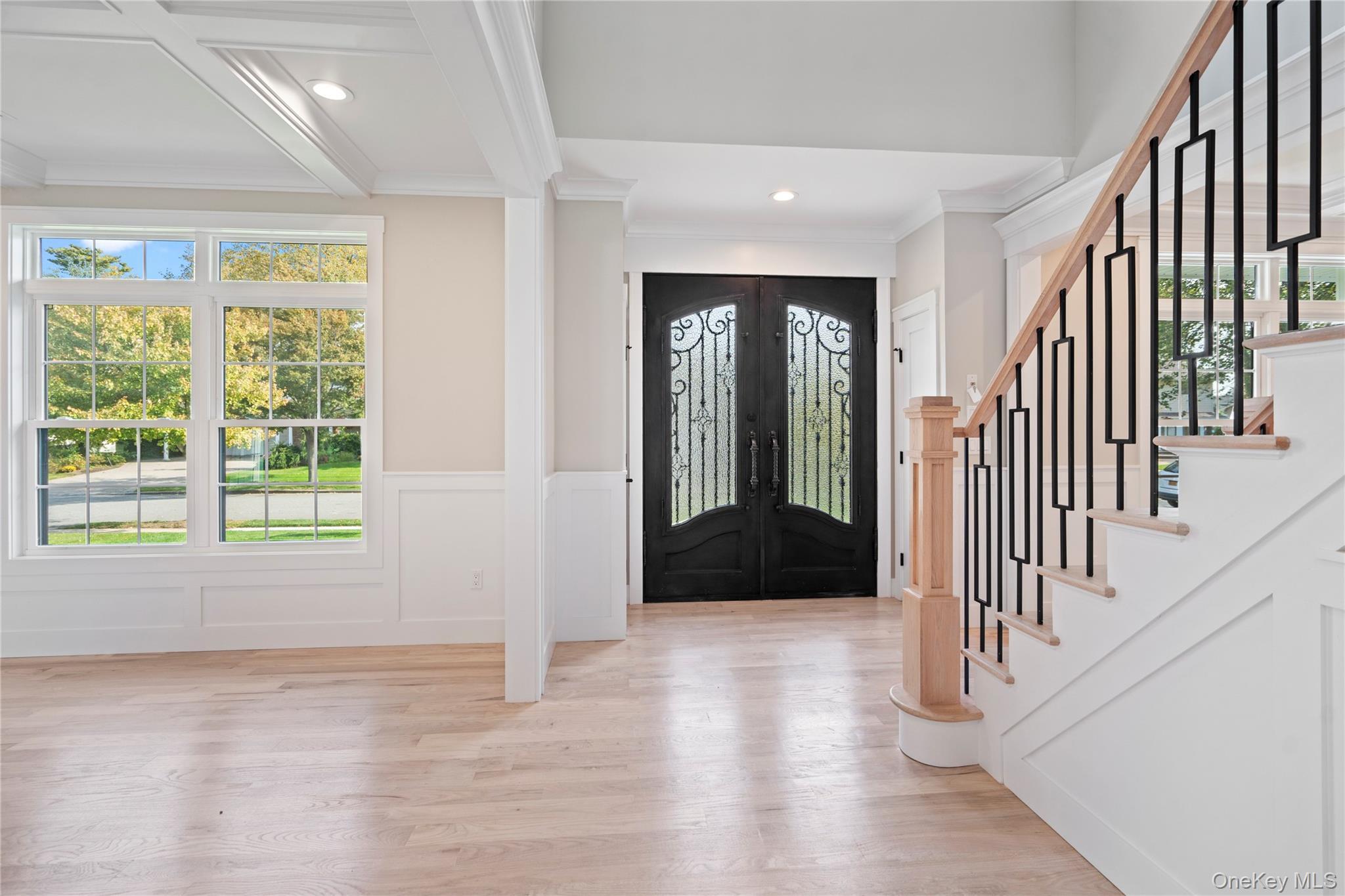 Single Family Westchester Nassau County, NY 11753, MLS-894303-5