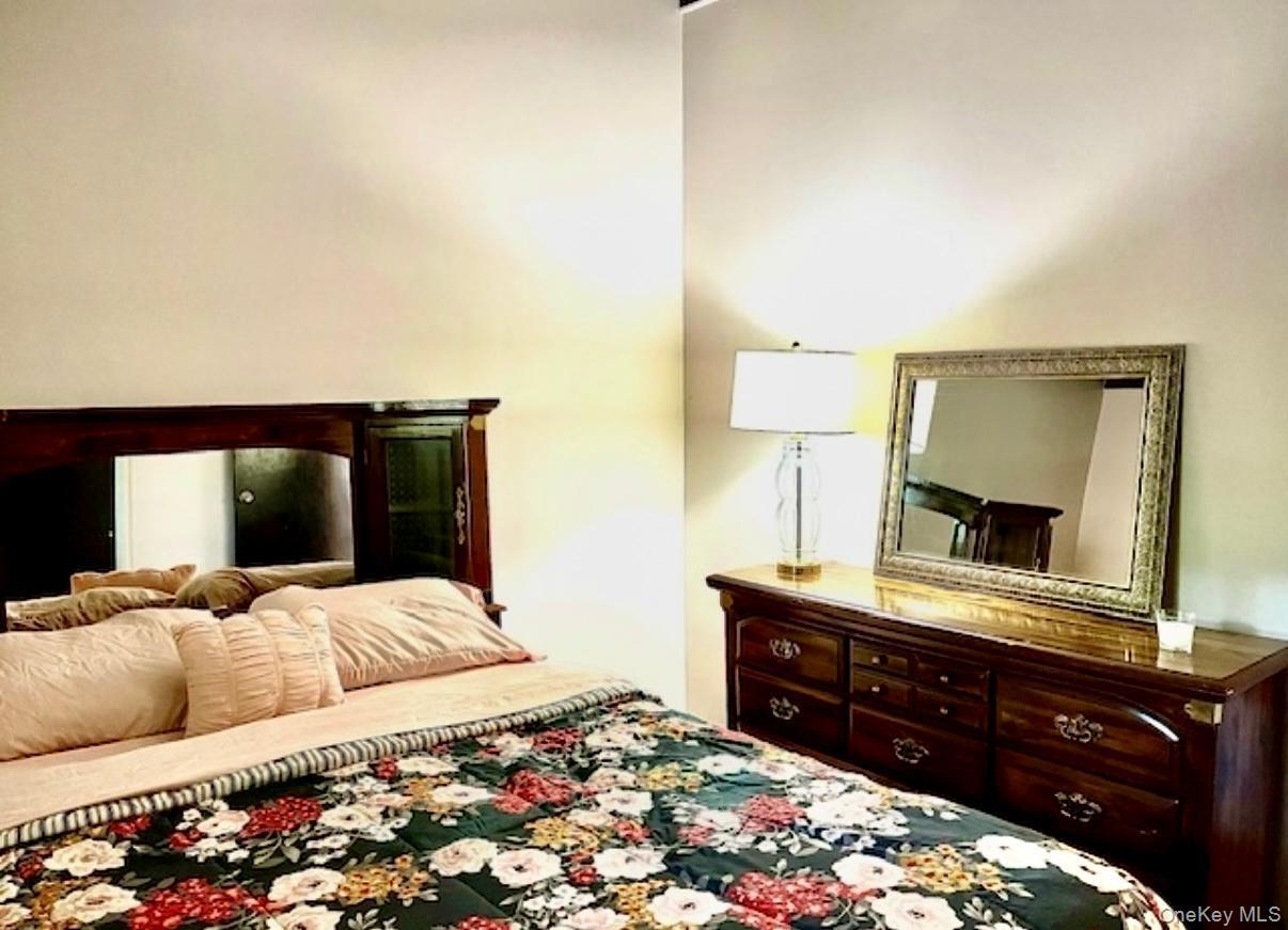 Single Family Donenfeld Sullivan County, NY 12786, MLS-894333-25