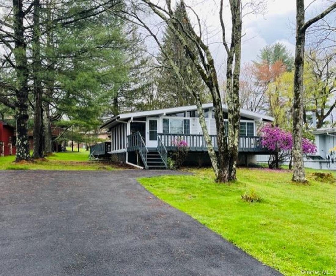 Single Family Donenfeld Sullivan County, NY 12786, MLS-894333-3