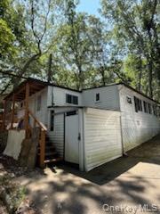 Single Family Woodcliff  Suffolk County, NY 11933, MLS-894337-4