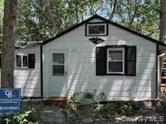Single Family Woodcliff  Suffolk County, NY 11933, MLS-894337-6