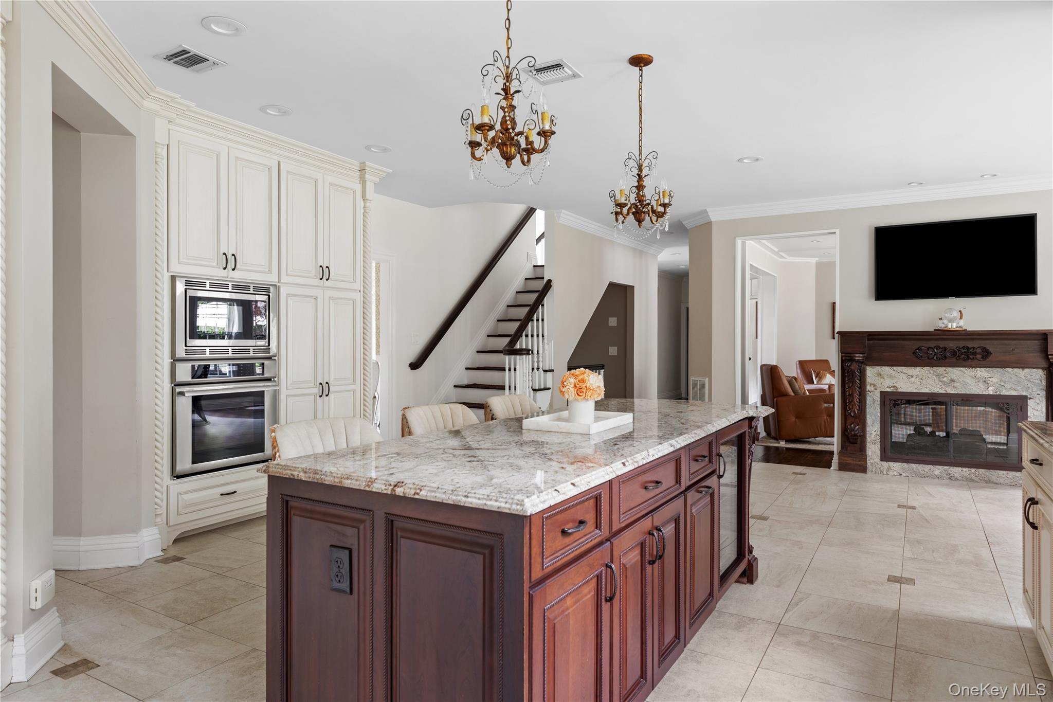 Single Family Legends Suffolk County, NY 11747, MLS-894338-21