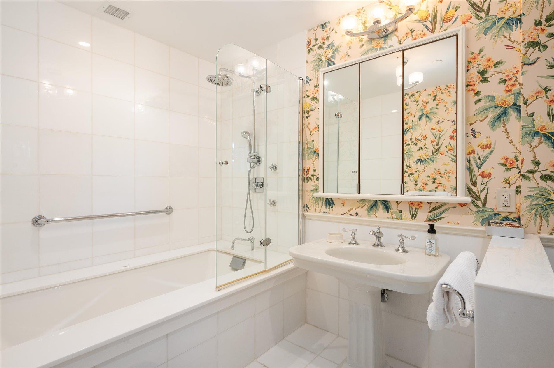 Single Family Clock Tower Nassau County, NY 11568, MLS-894364-15