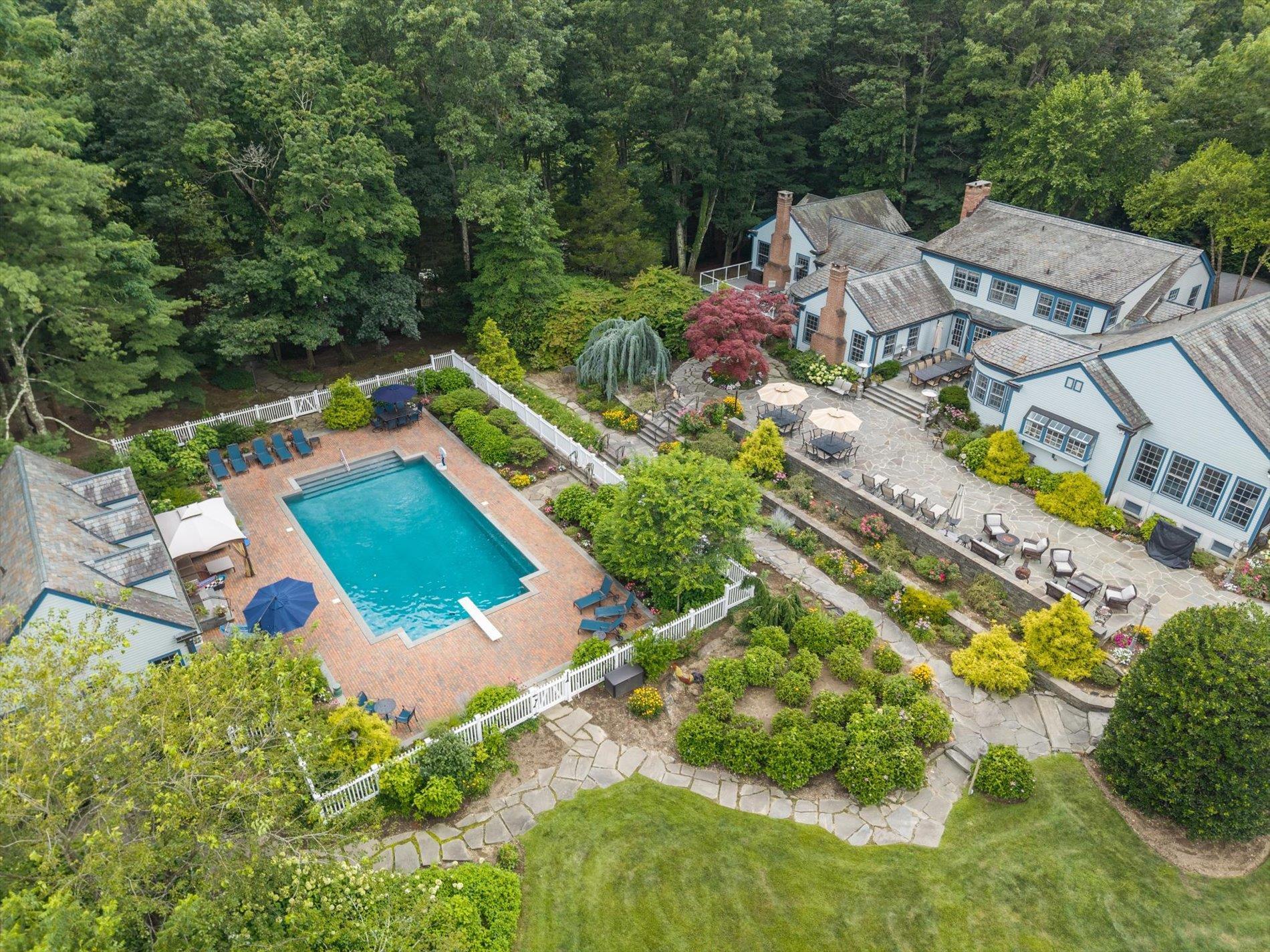 Single Family Clock Tower Nassau County, NY 11568, MLS-894364-30