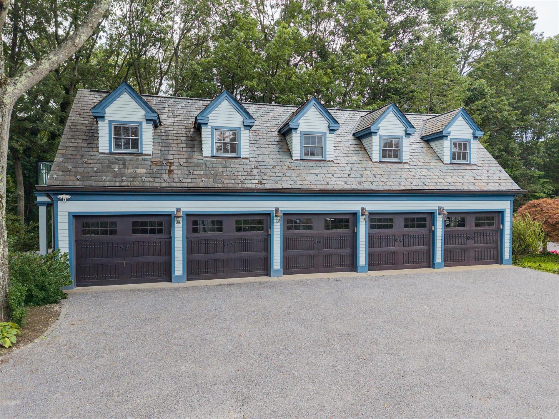 Single Family Clock Tower Nassau County, NY 11568, MLS-894364-33