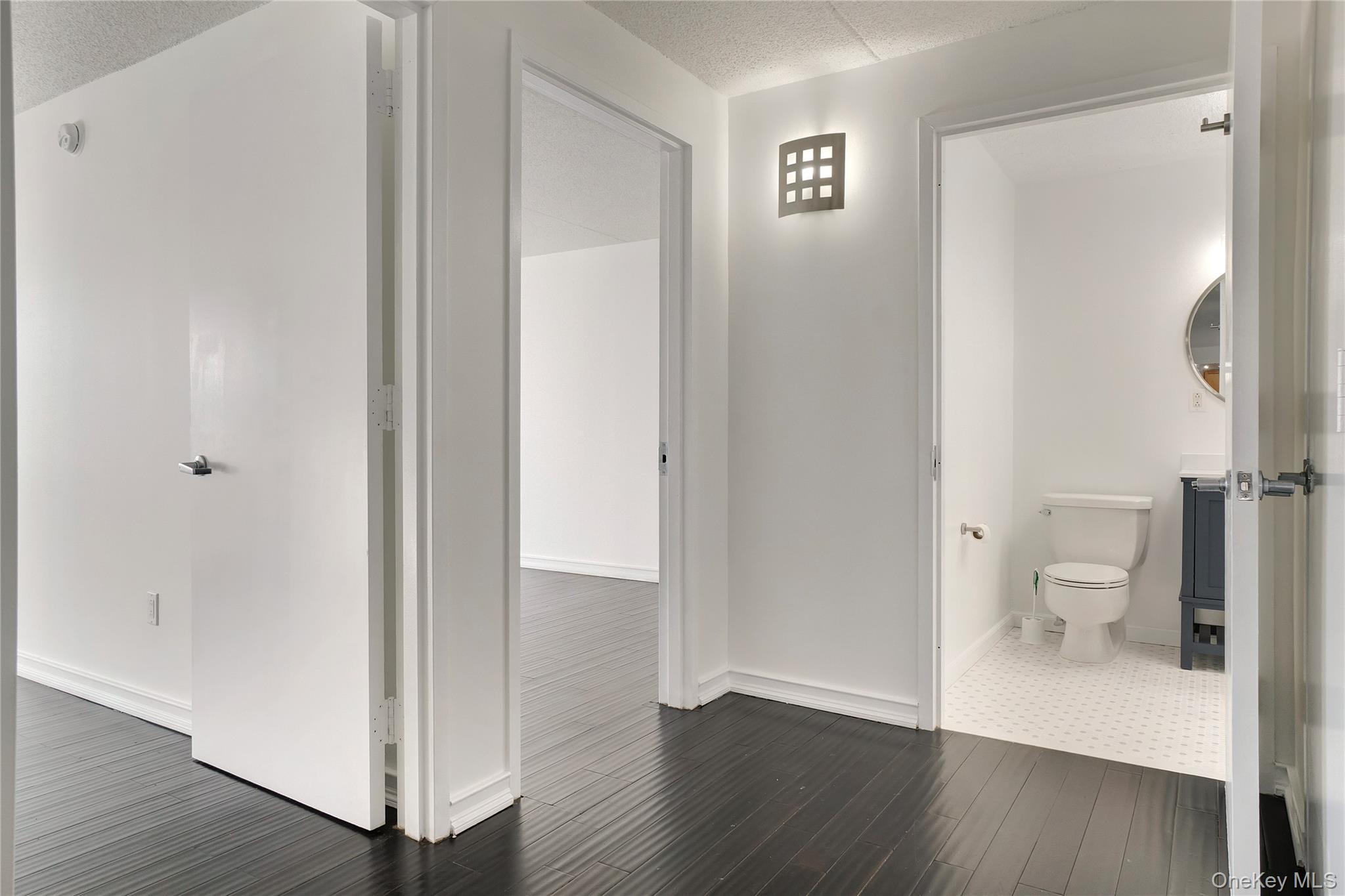 Condo Rockaway Beach  Queens, NY 11693, MLS-894365-14