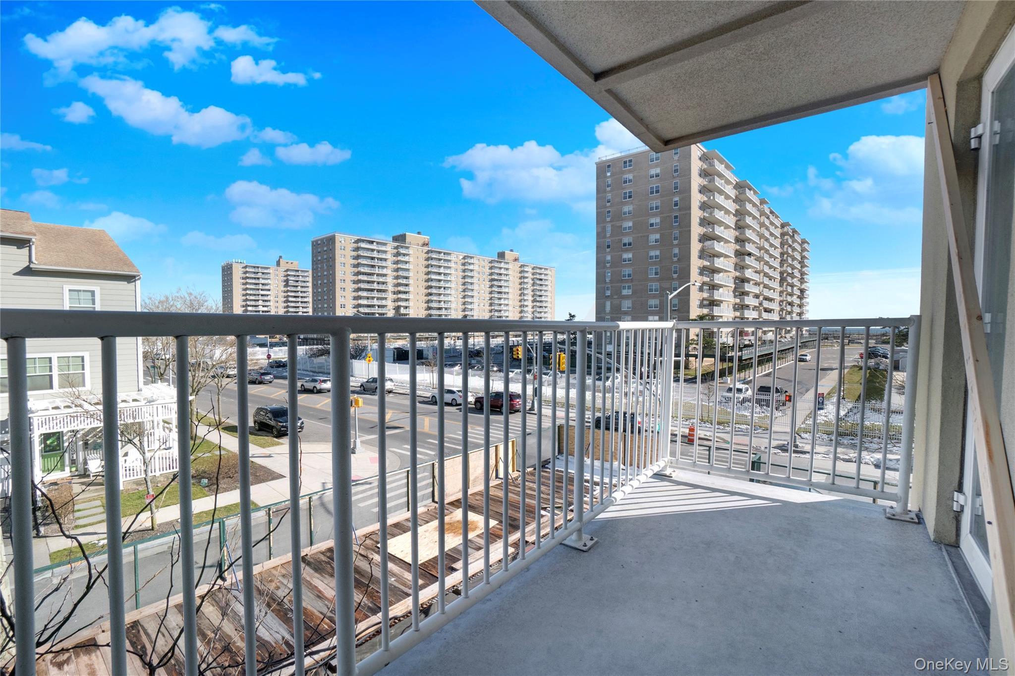 Condo Rockaway Beach  Queens, NY 11693, MLS-894365-23