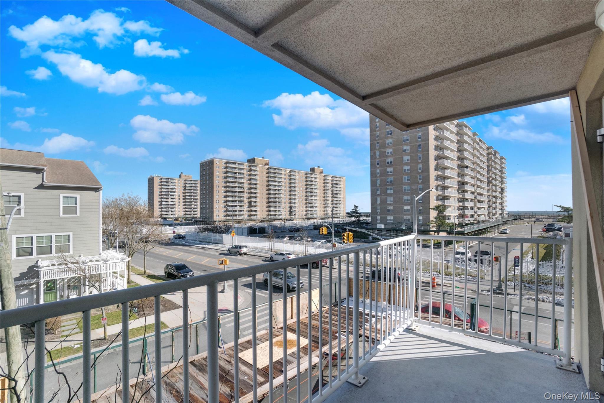 Condo Rockaway Beach  Queens, NY 11693, MLS-894365-24