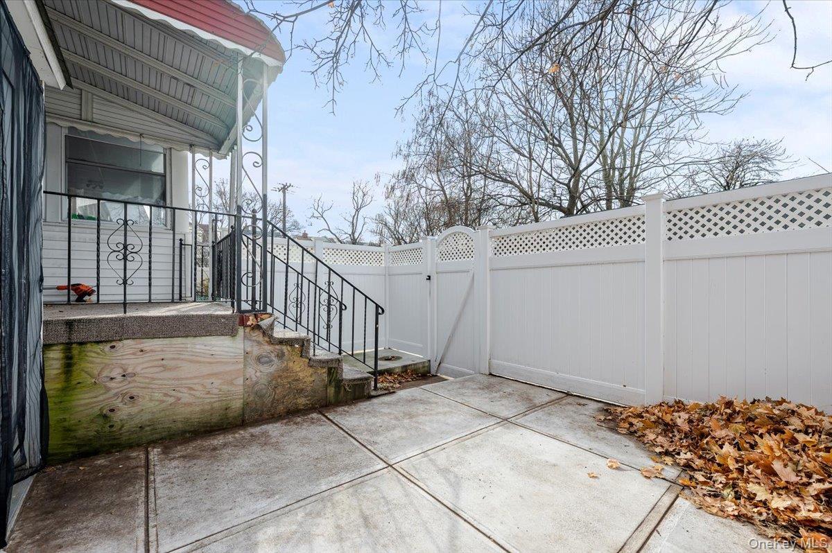 Single Family 198th  Queens, NY 11412, MLS-894372-16
