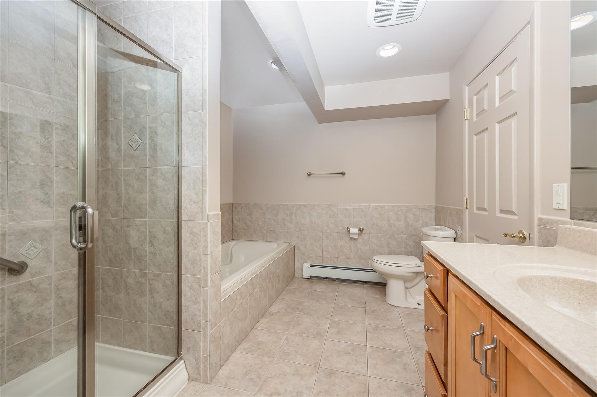 Single Family Cedar  Suffolk County, NY 11751, MLS-894403-14