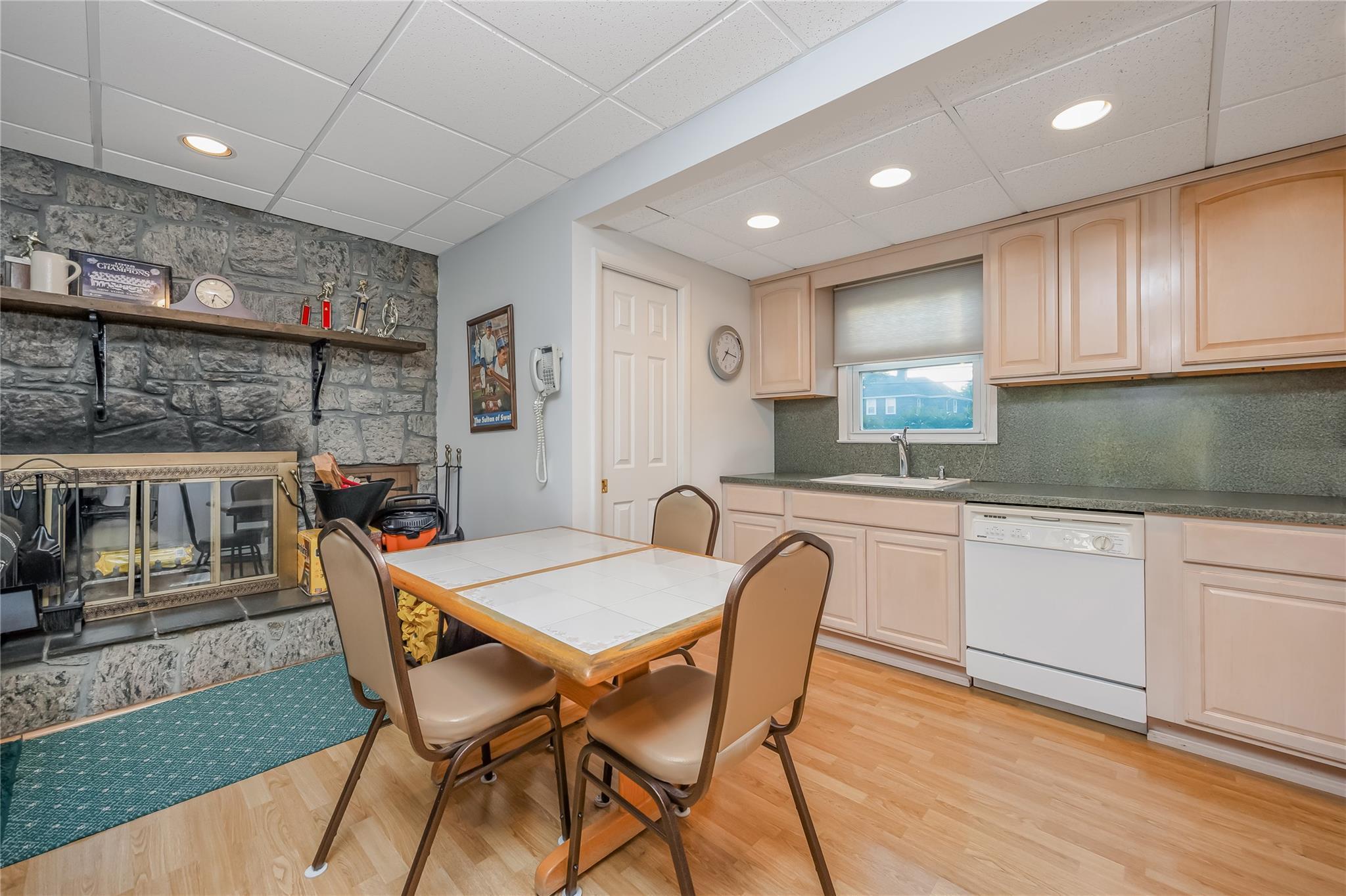 Single Family Cedar  Suffolk County, NY 11751, MLS-894403-19