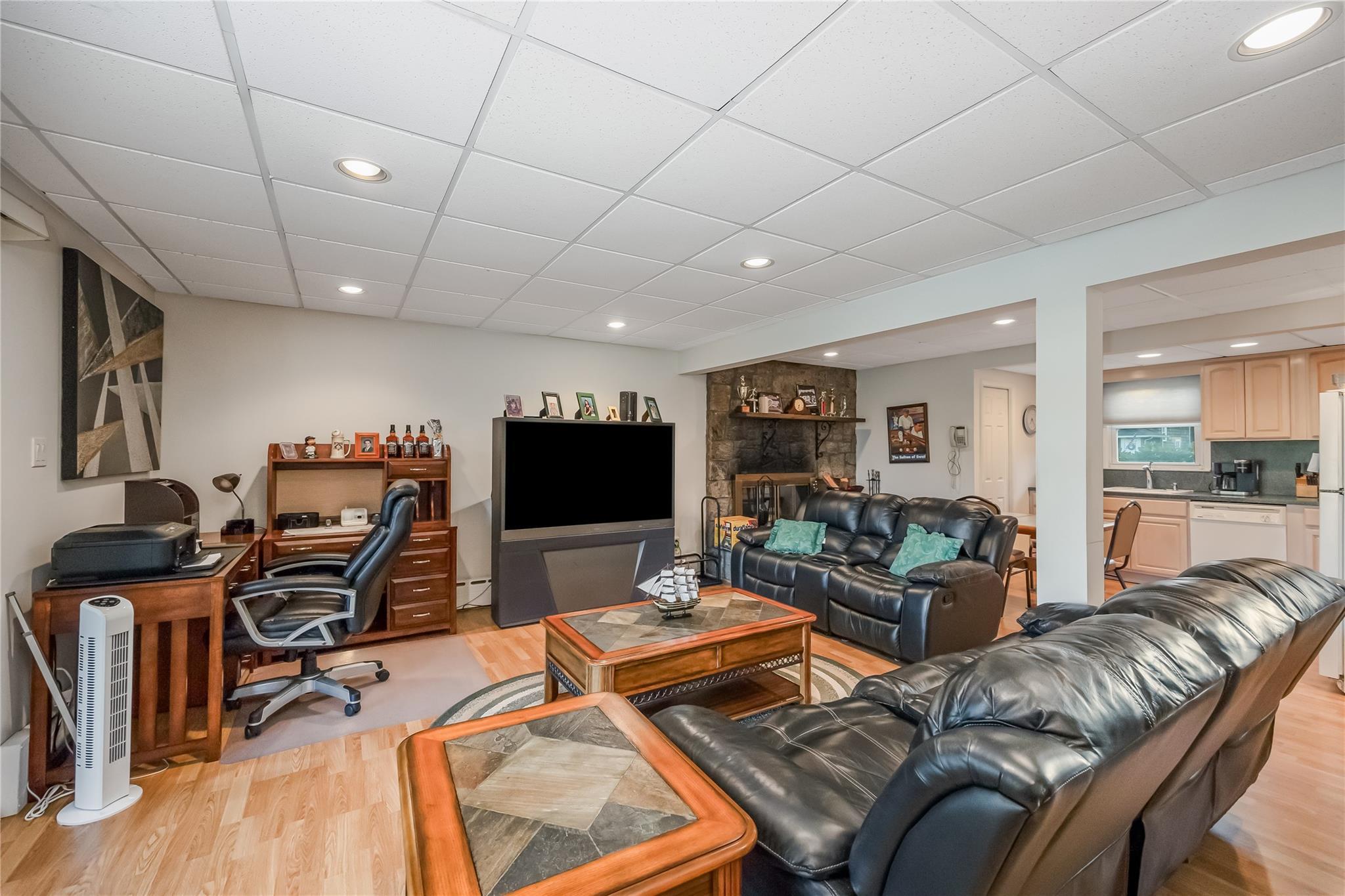 Single Family Cedar  Suffolk County, NY 11751, MLS-894403-20