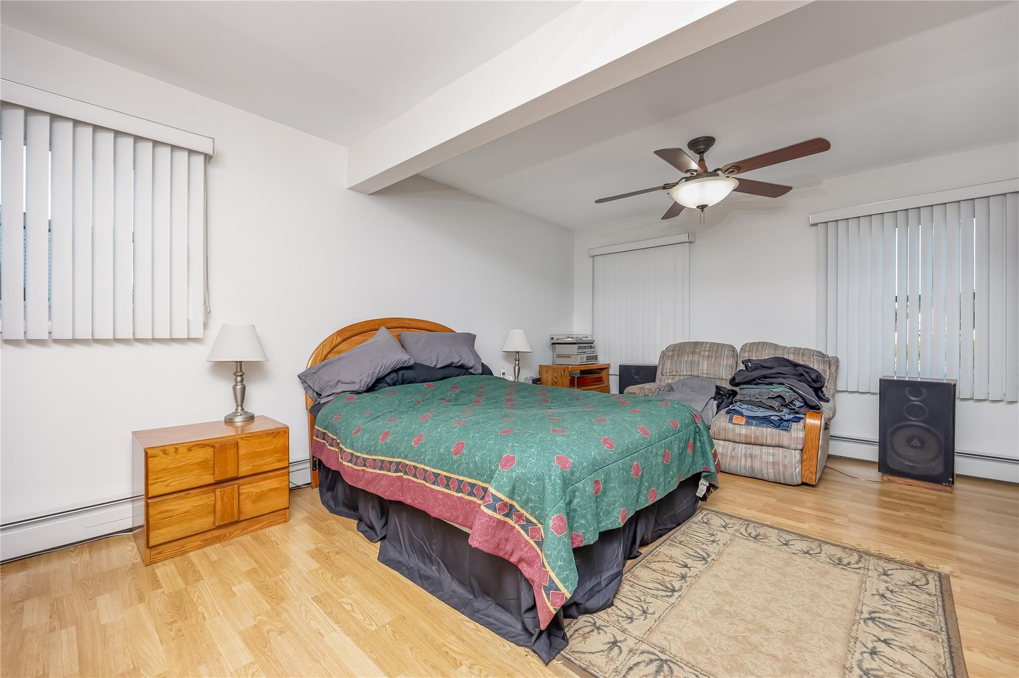 Single Family Cedar  Suffolk County, NY 11751, MLS-894403-21