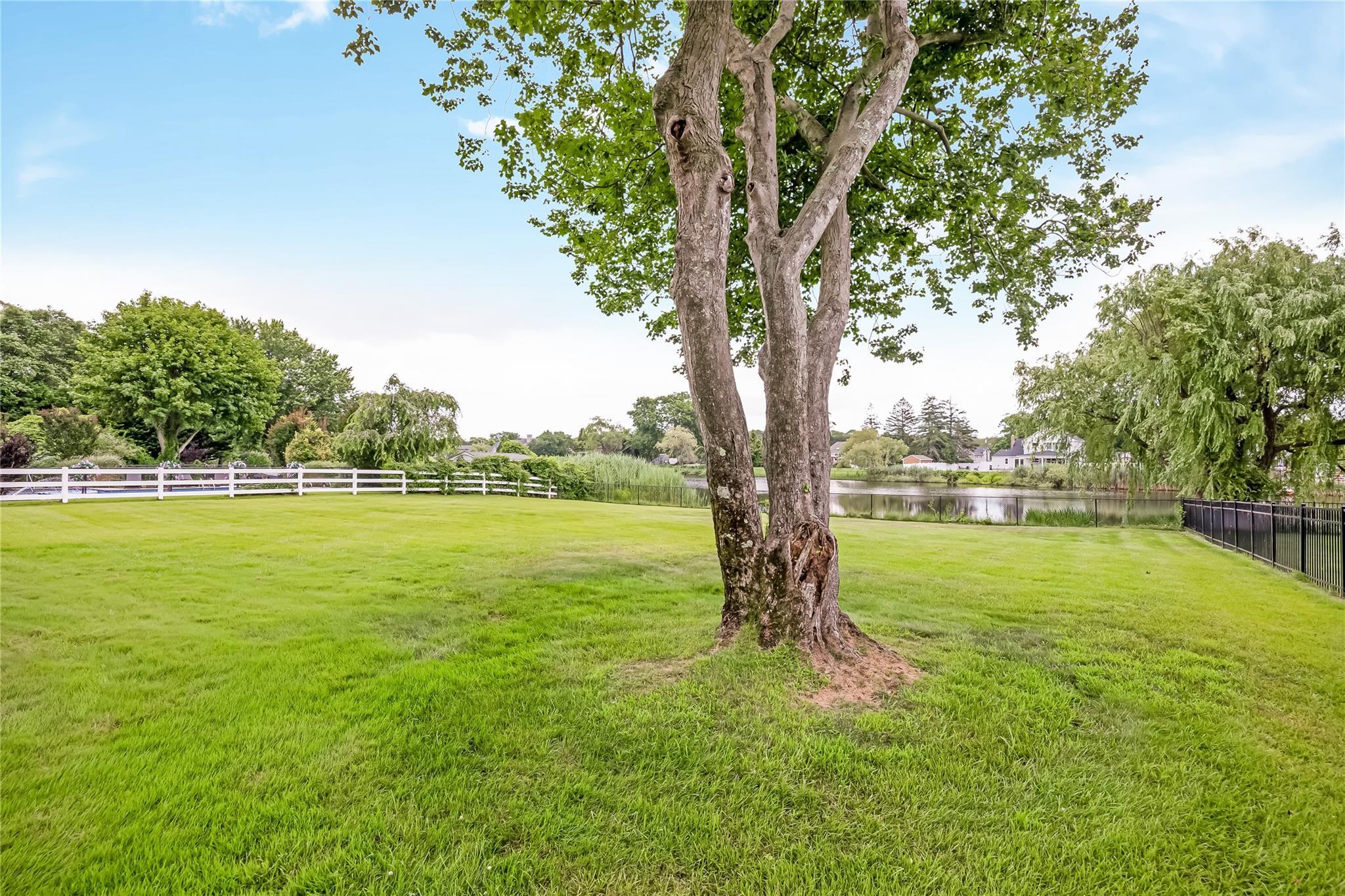 Single Family Cedar  Suffolk County, NY 11751, MLS-894403-24